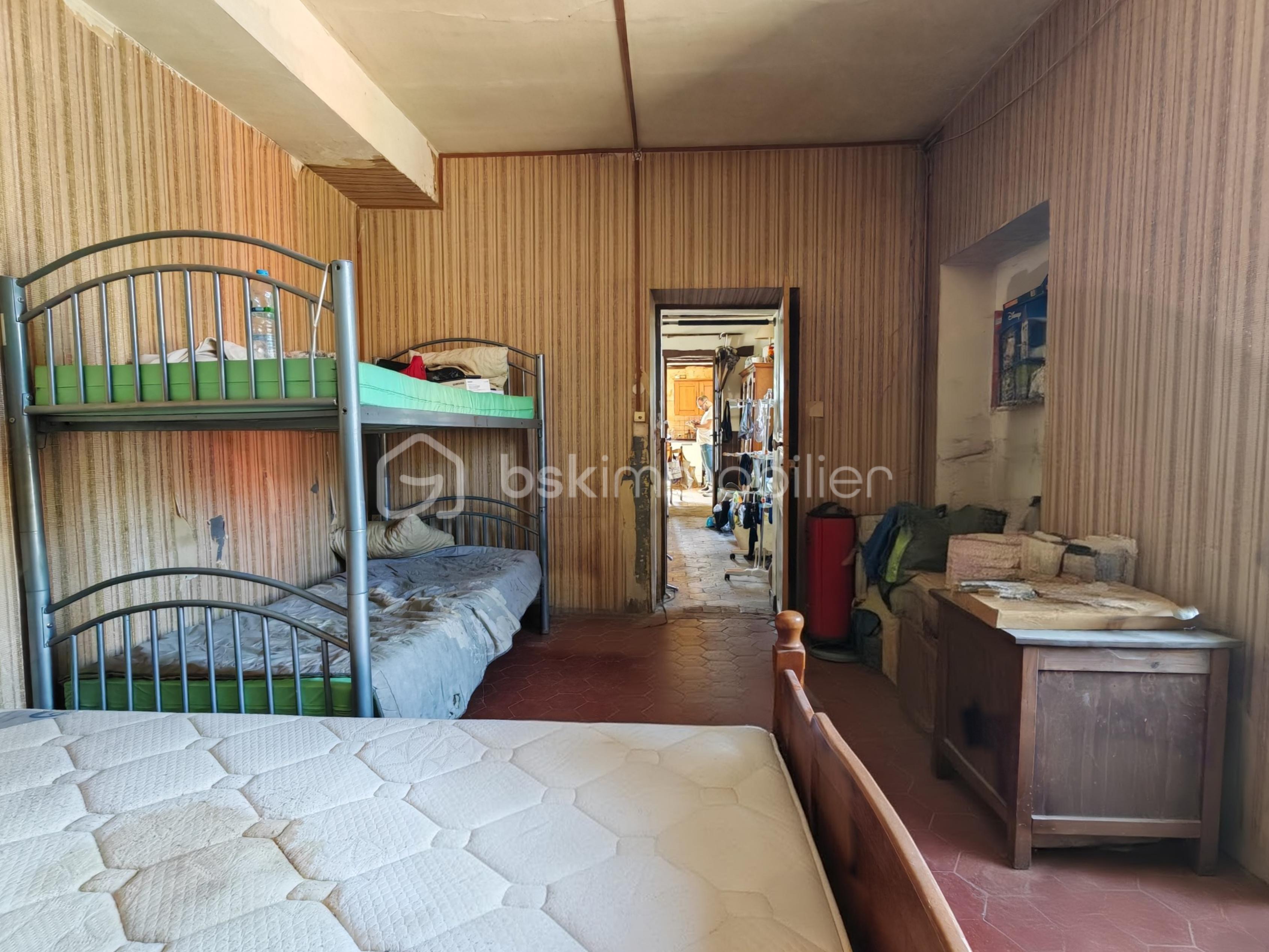 Corps de ferme de 151 m² - UWlBzdFk1xSce2dy9Mjn5K97stQ8L0LYHiUkNwFy.jpg