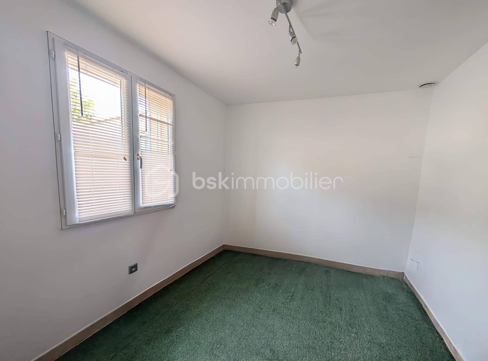 Maison de 100 m² - ch 103.jpg