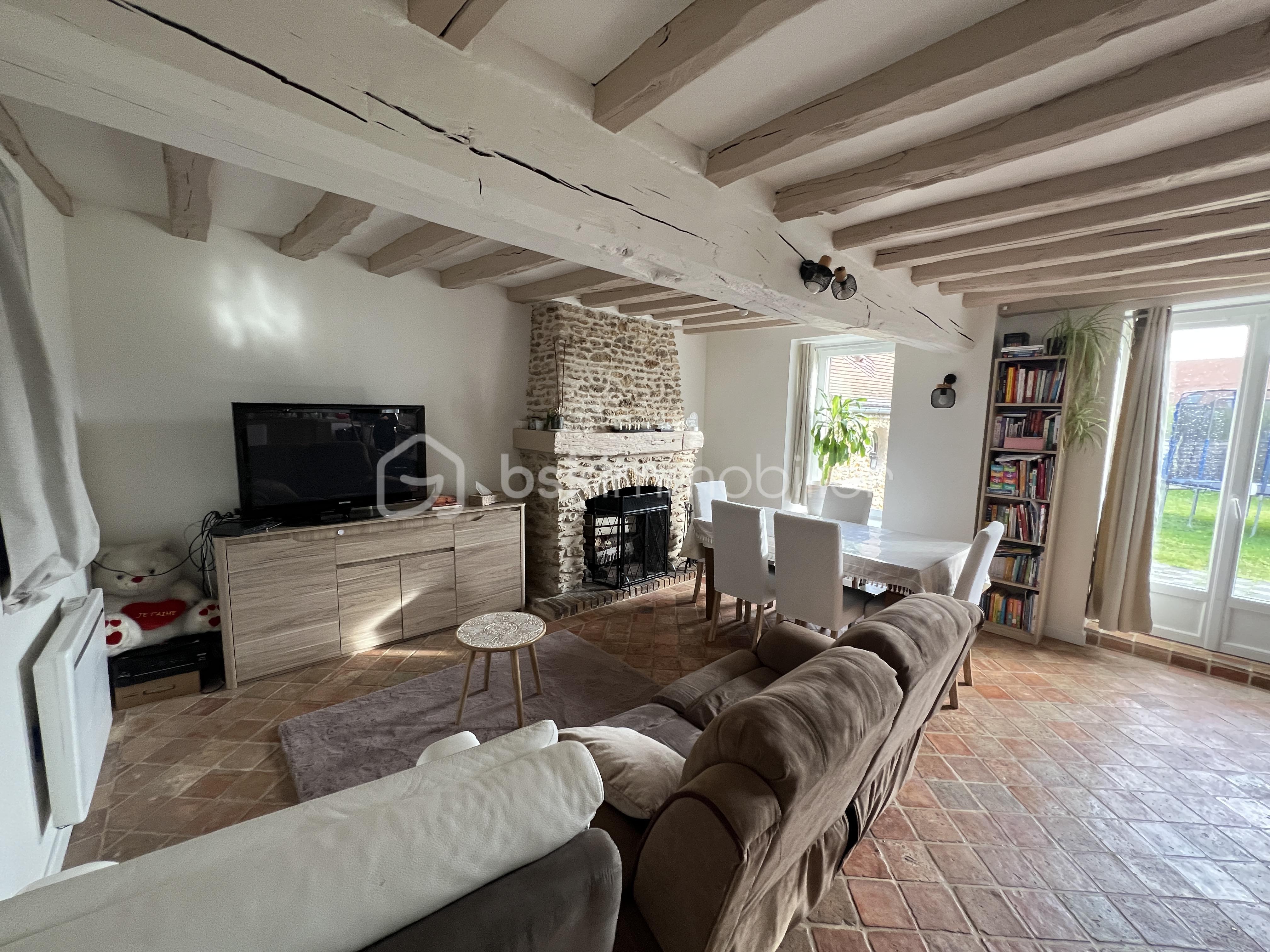 Maison ancienne de 109 m² - NICOLAS VAN DE WALLE GAMBAIS PERDREAUVILLE MADAME PUY 20.JPG