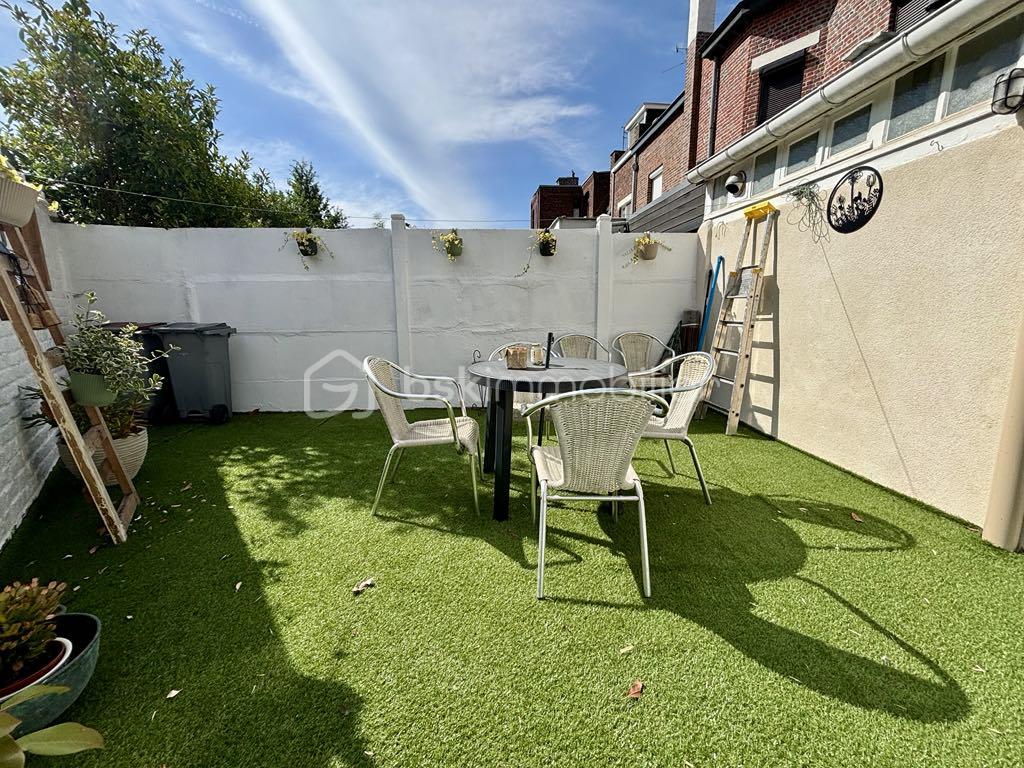 Maison de 100 m² - a6443c5c-21cb-4a7d-ba13-ff52187d40bc.jpg