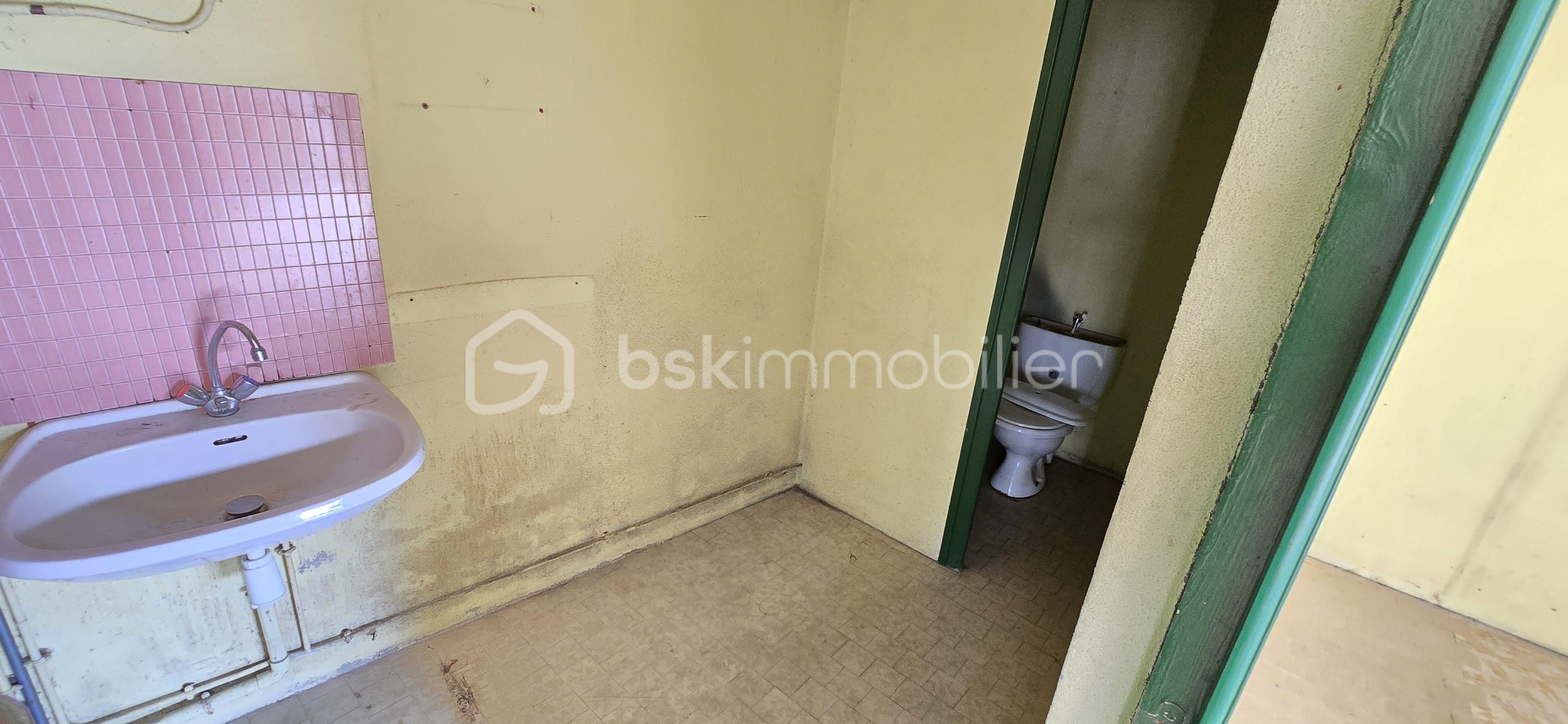 Immeuble de 88 m² - 4623.jpg