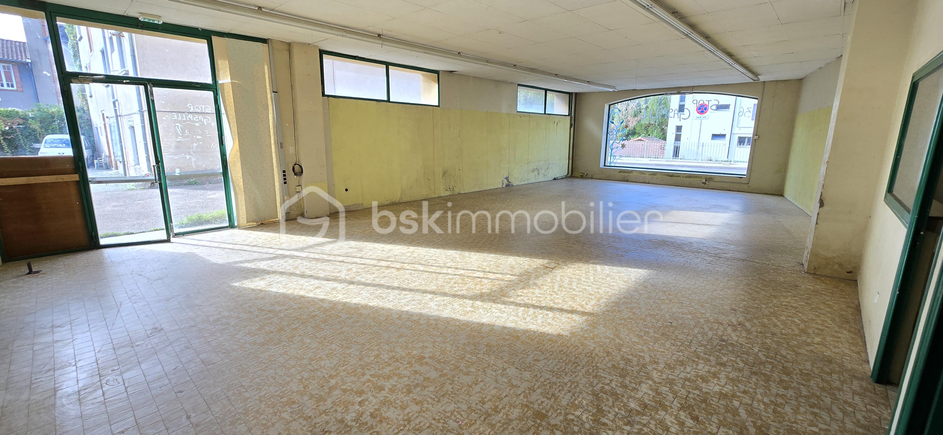 Immeuble de 88 m² - 4624.jpg