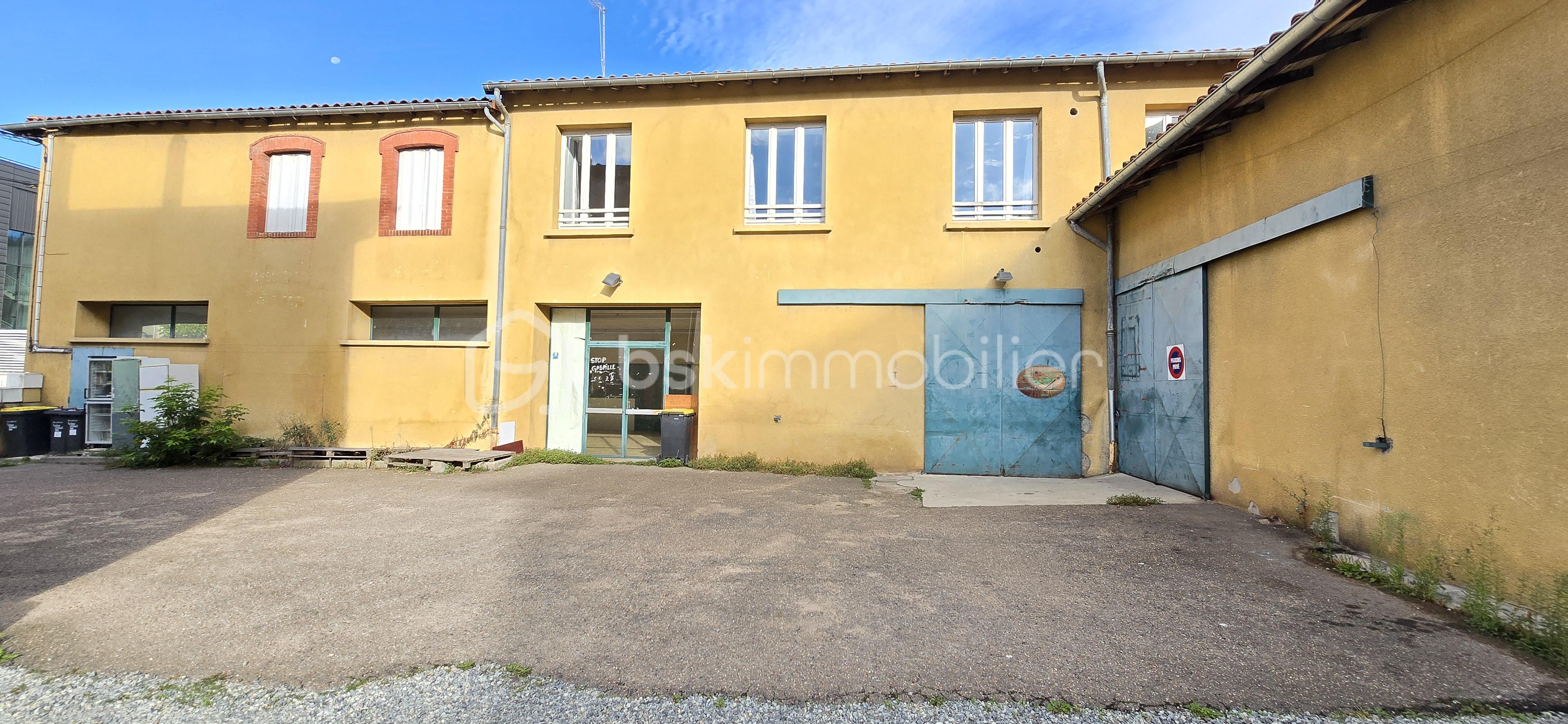 Immeuble de 88 m² - 4615.jpg