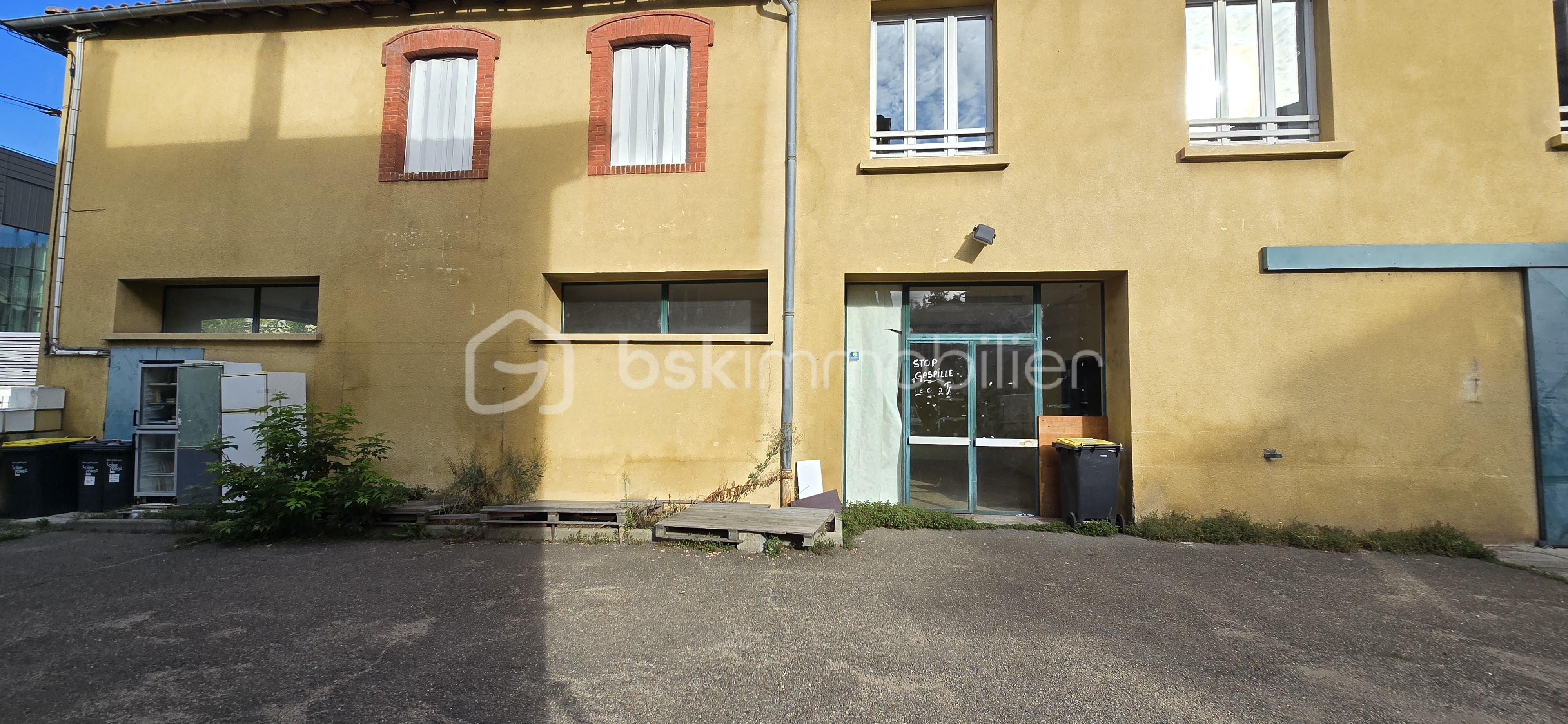Immeuble de 88 m² - 4617.jpg