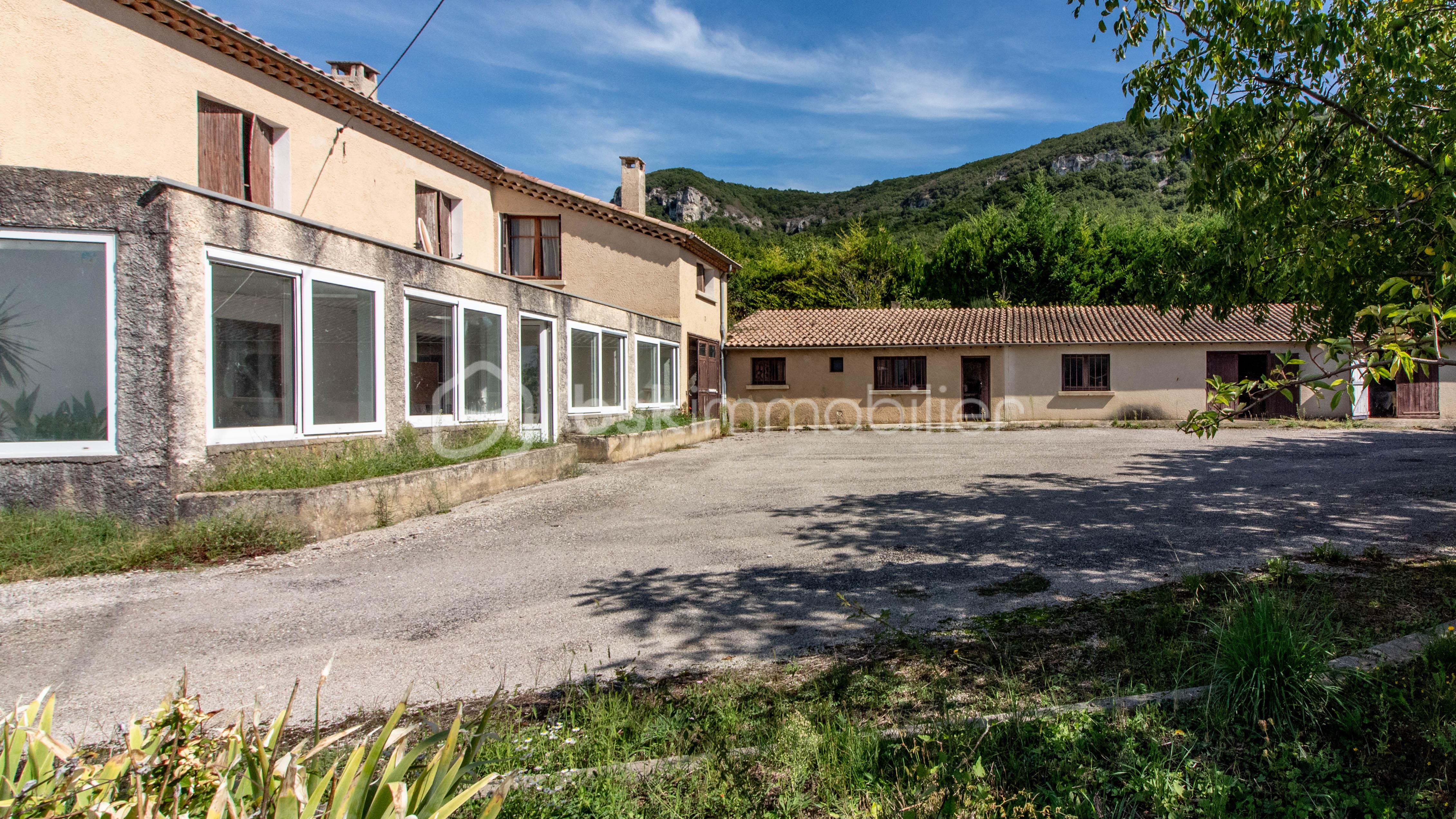 Exploitation agricole de 160 m²