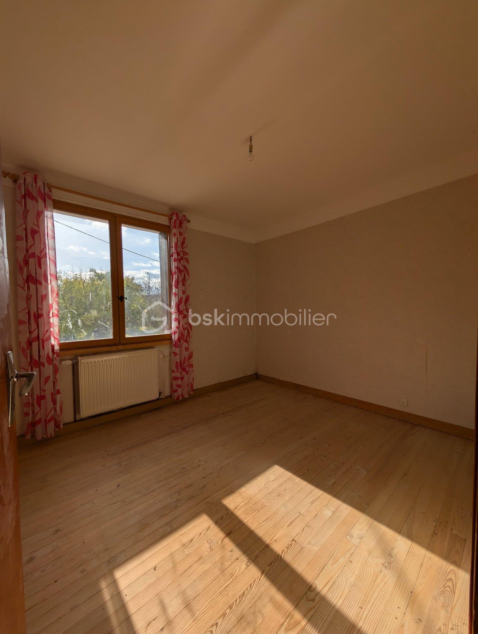 Exploitation agricole de 160 m² - 581426161_10224423066204567_4977379762361194052_n.jpg