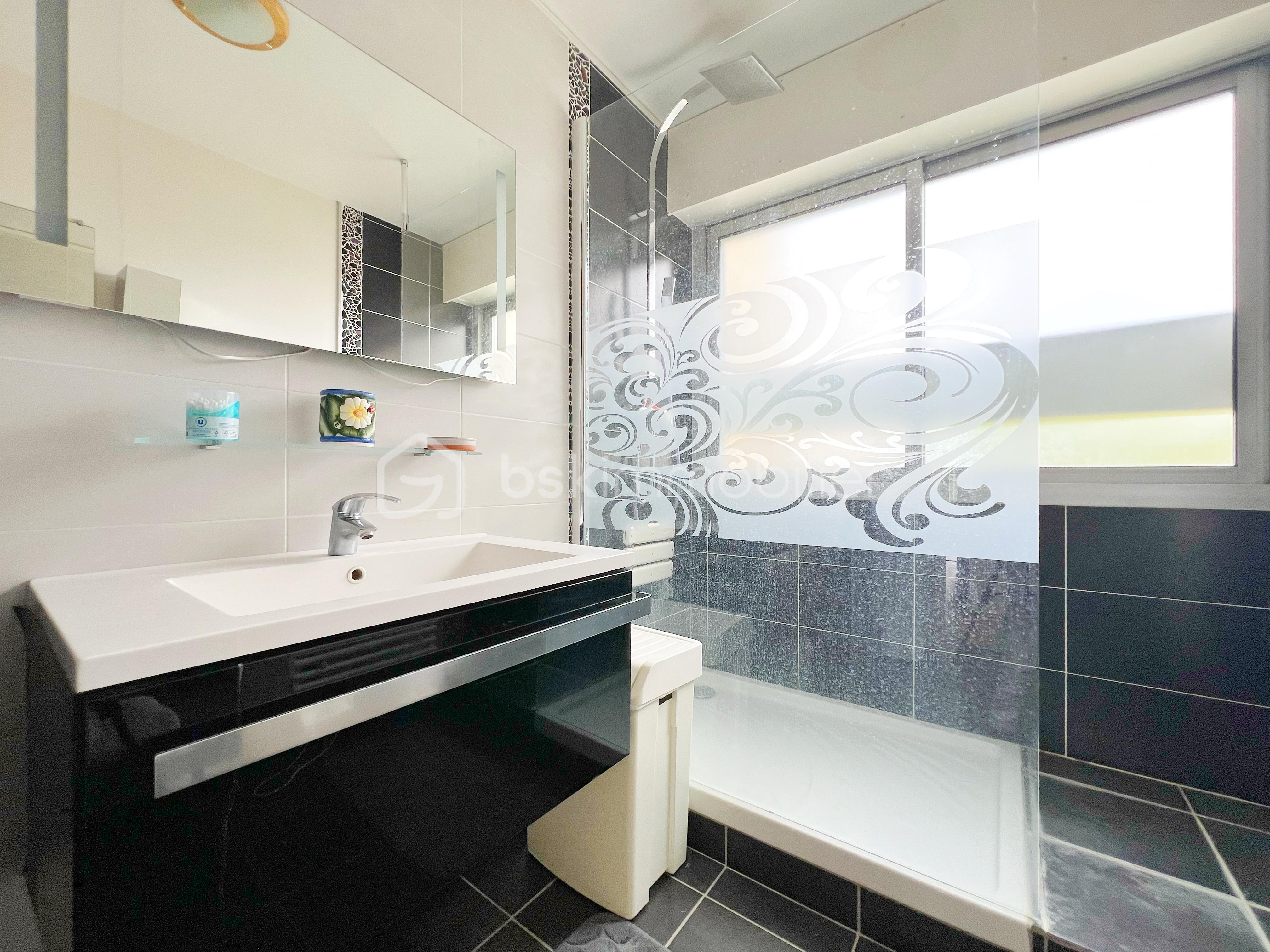 Appartement de 85,14 m² - vYnWGhVxedP2aSjfKYBtuT1VnyBSZe3DQ829bZSk.jpg