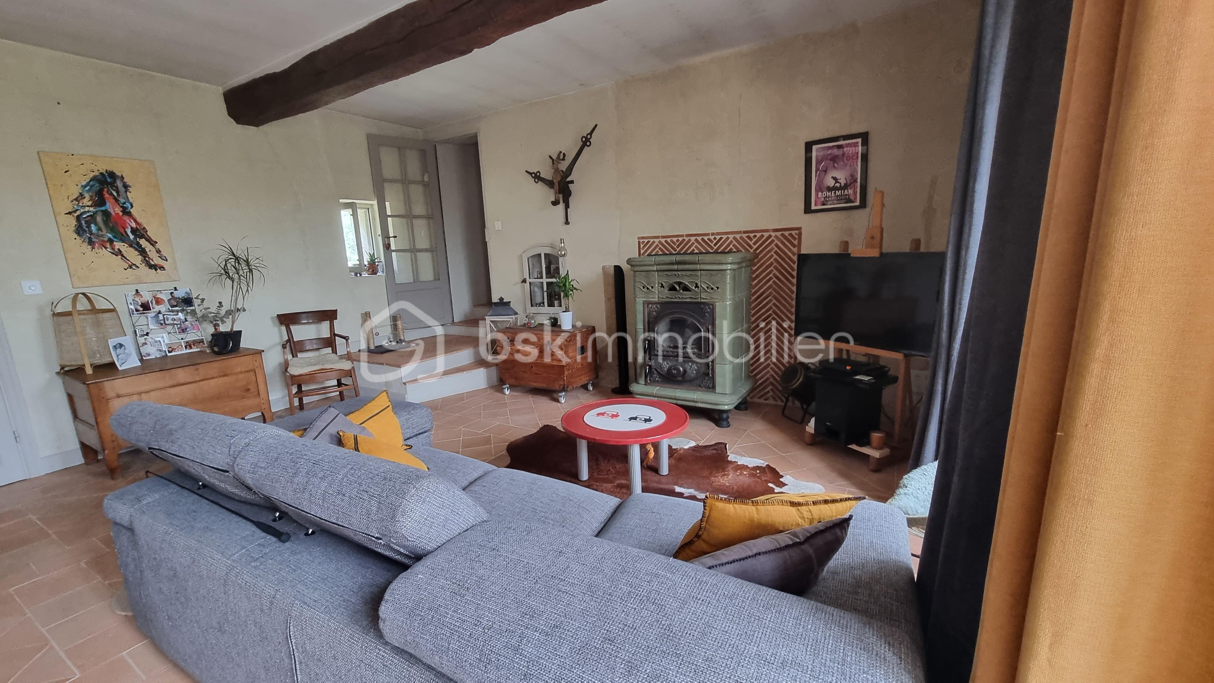 Maison ancienne de 161 m² - IMG-20250616-WA0069.jpg