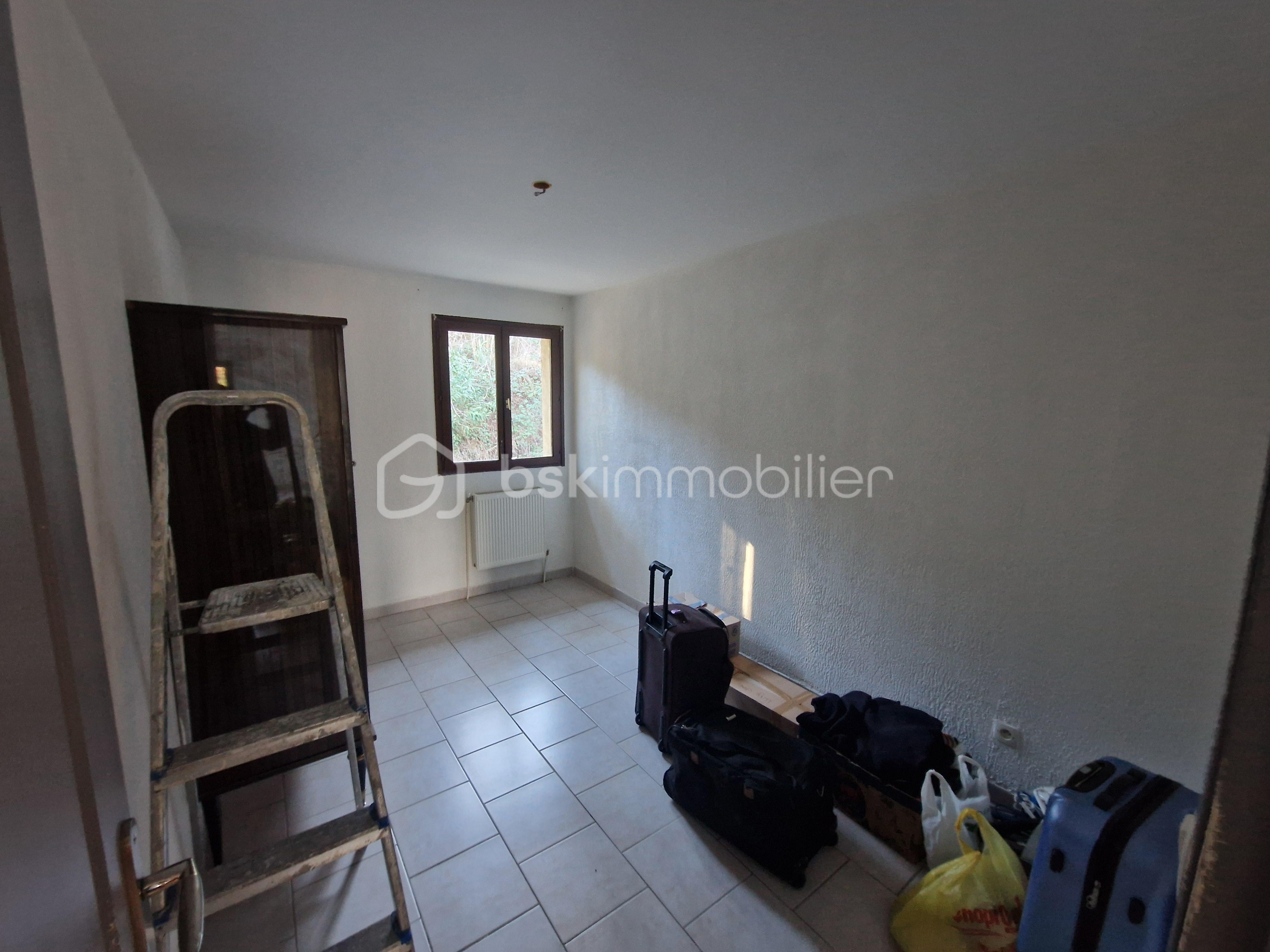 Immeuble de 214 m² - 20260109_103837.jpg