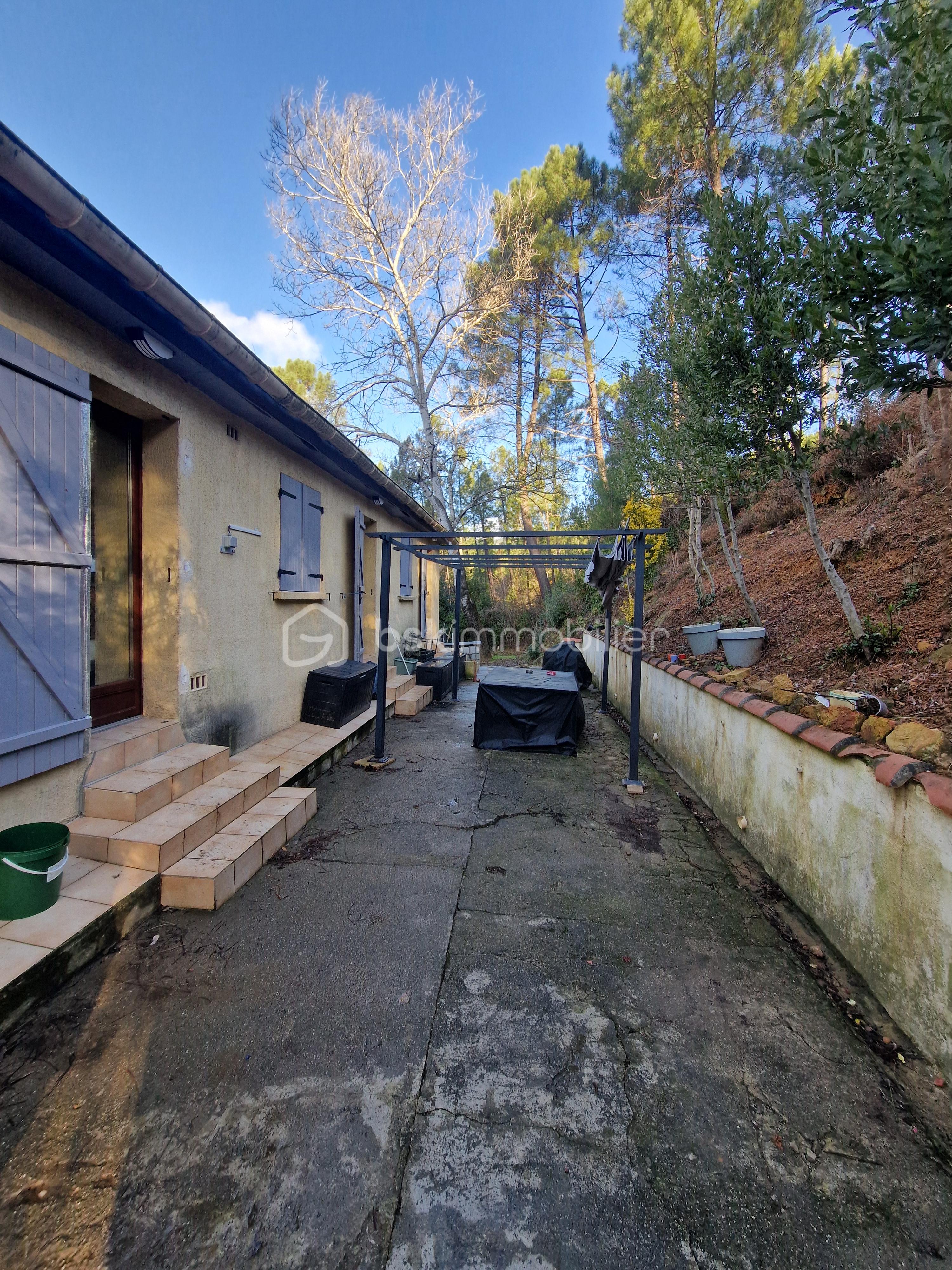 Immeuble de 214 m² - 20260109_104400.jpg