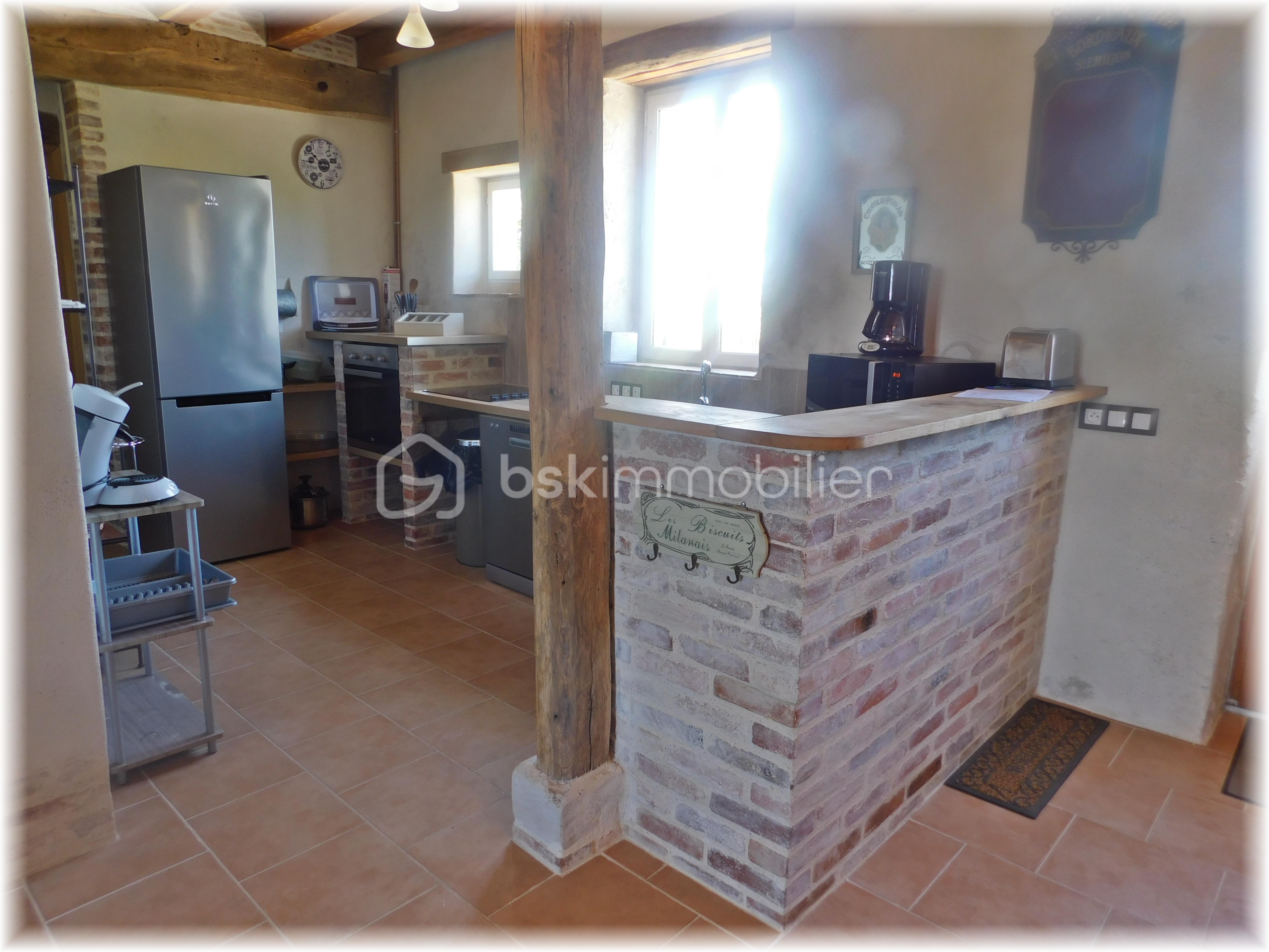 Corps de ferme de 437 m² - DSCN0094.JPG