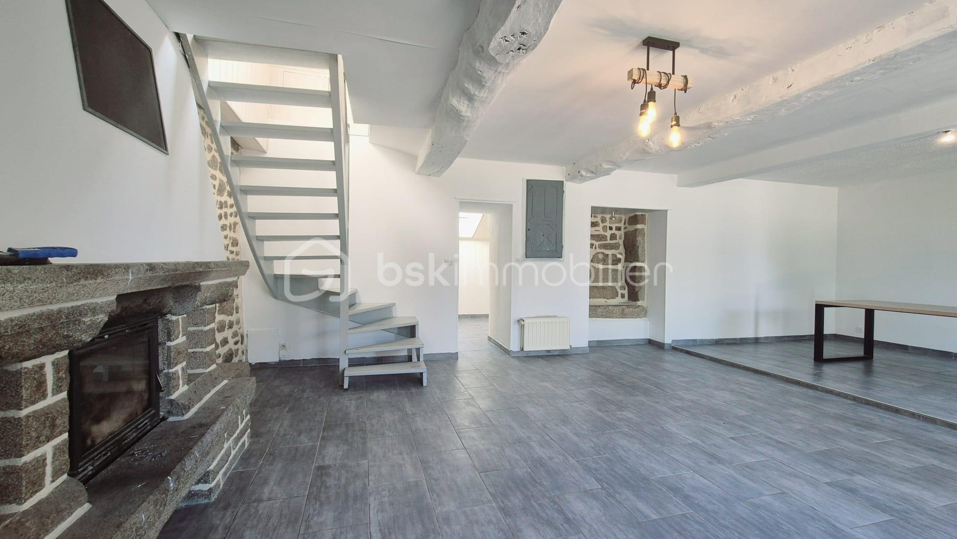 Maison de 127 m² - WhatsApp Image 2025-06-18 à 12.50.03_671f6749.jpg