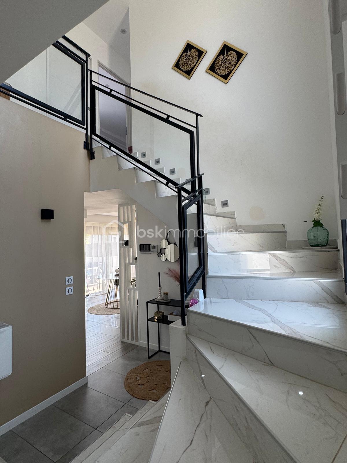 Maison de 125 m² - WhatsApp Image 2025-09-03 à 18.57.45_d409c375.jpg