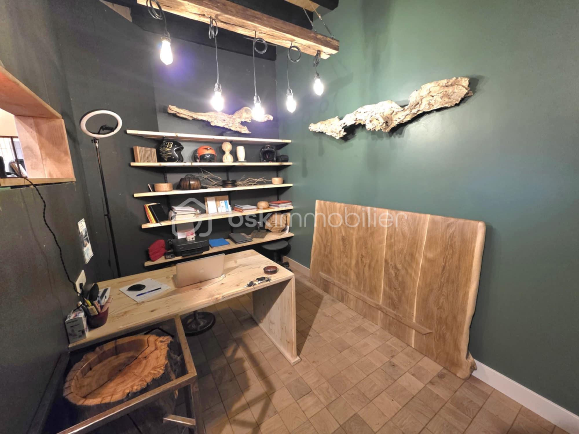 Maison traditionnelle de 189 m² - 08ce1fb9-c13b-4922-9b2d-fdcea8c45191.jpg