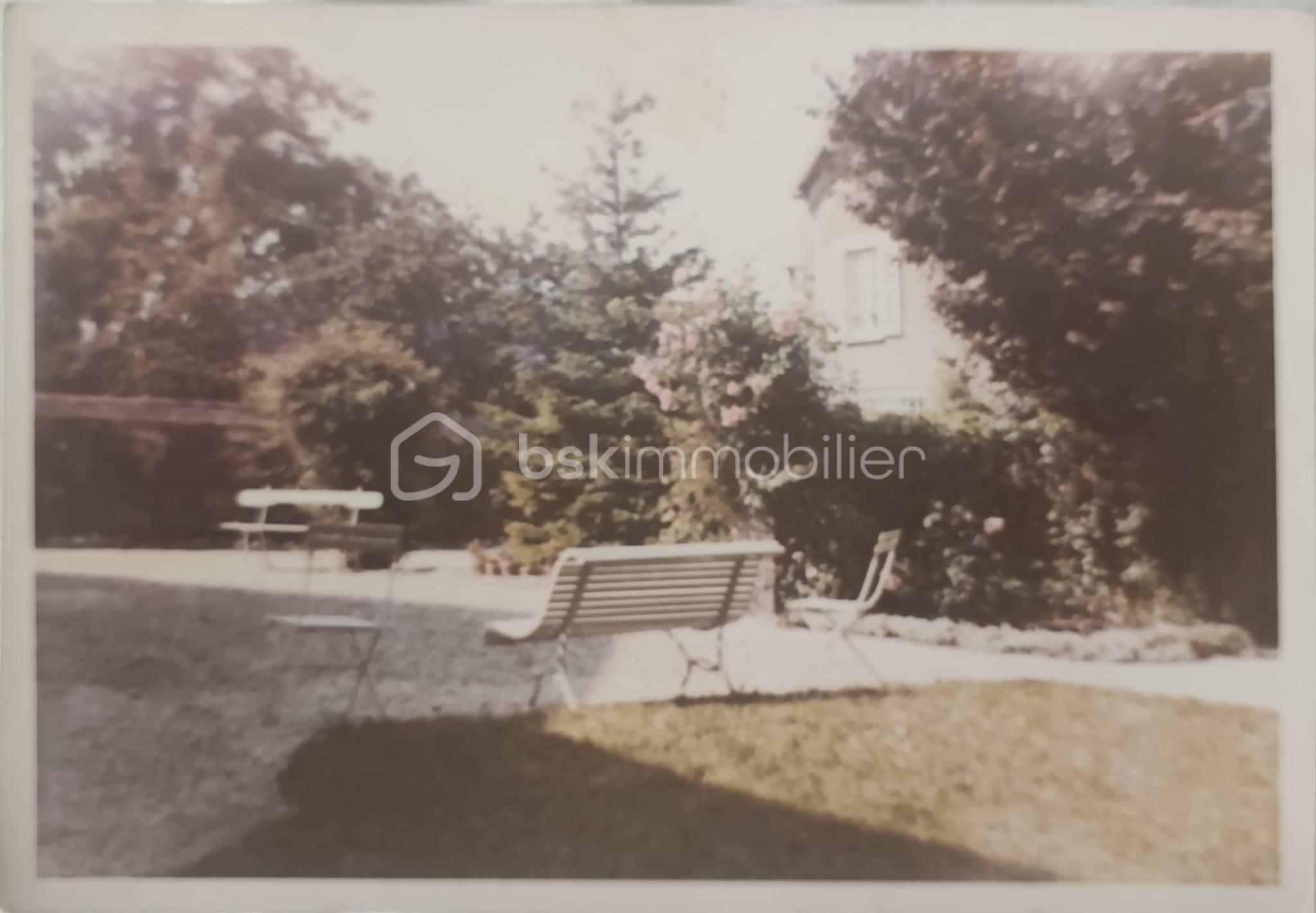 Maison de 150 m² - 35345dcc-245e-4eeb-8399-0512b6cbbb94.jpg