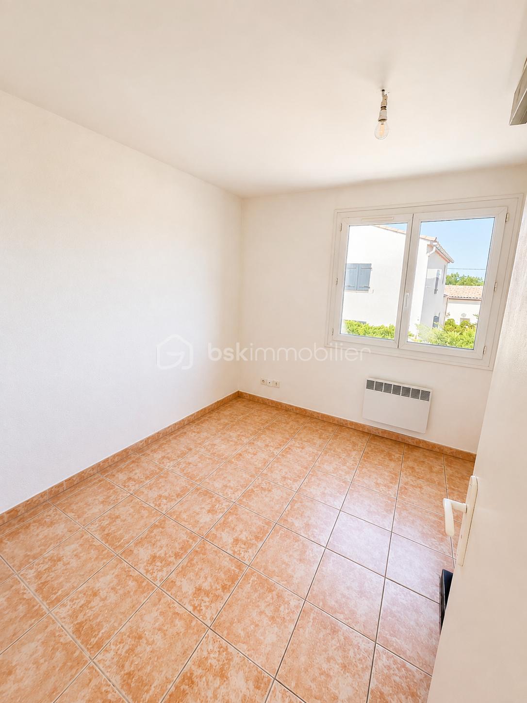 Chambre avec escalier.png