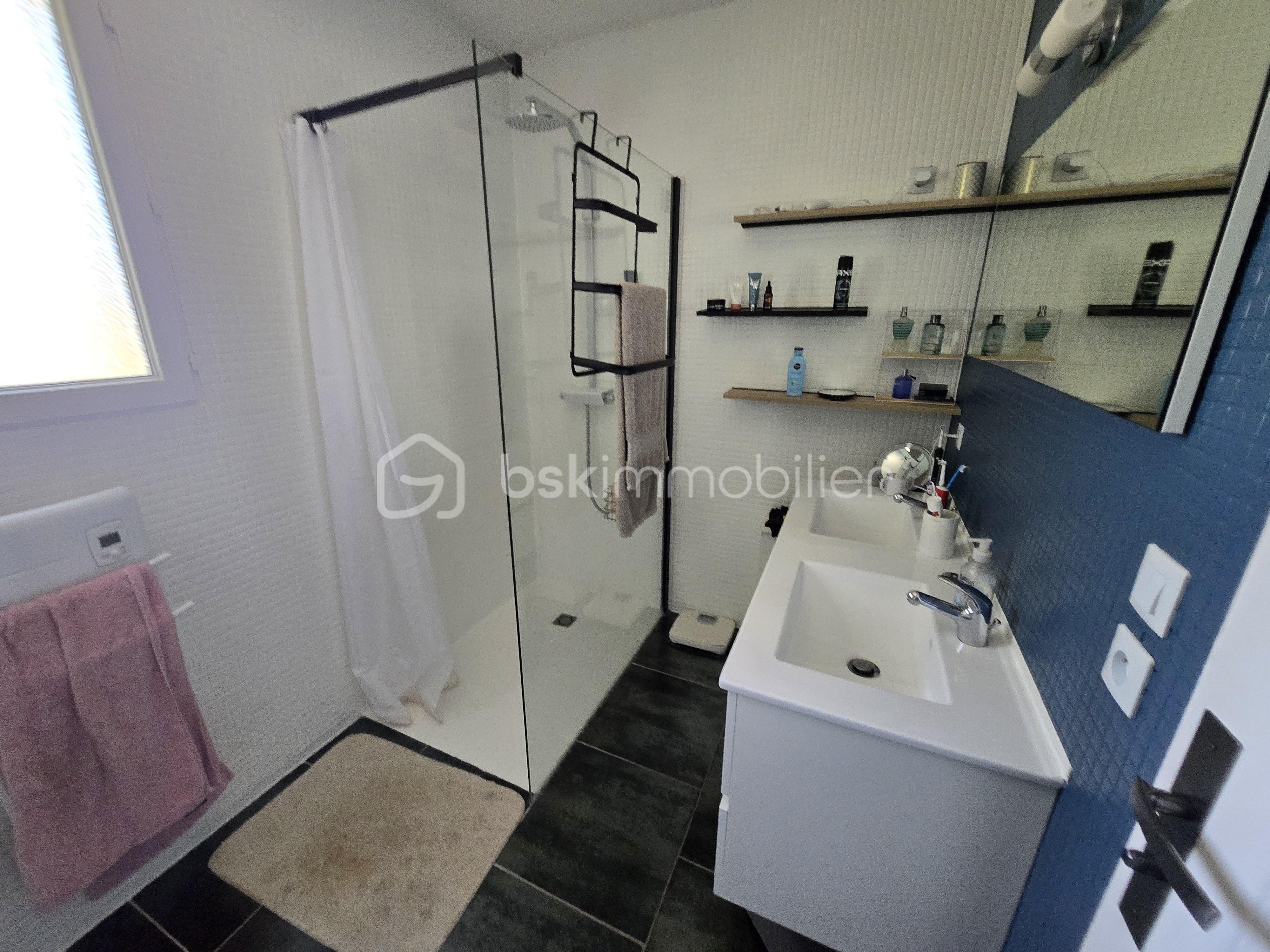 Pavillon de 120 m² - 20250623_132543.jpg