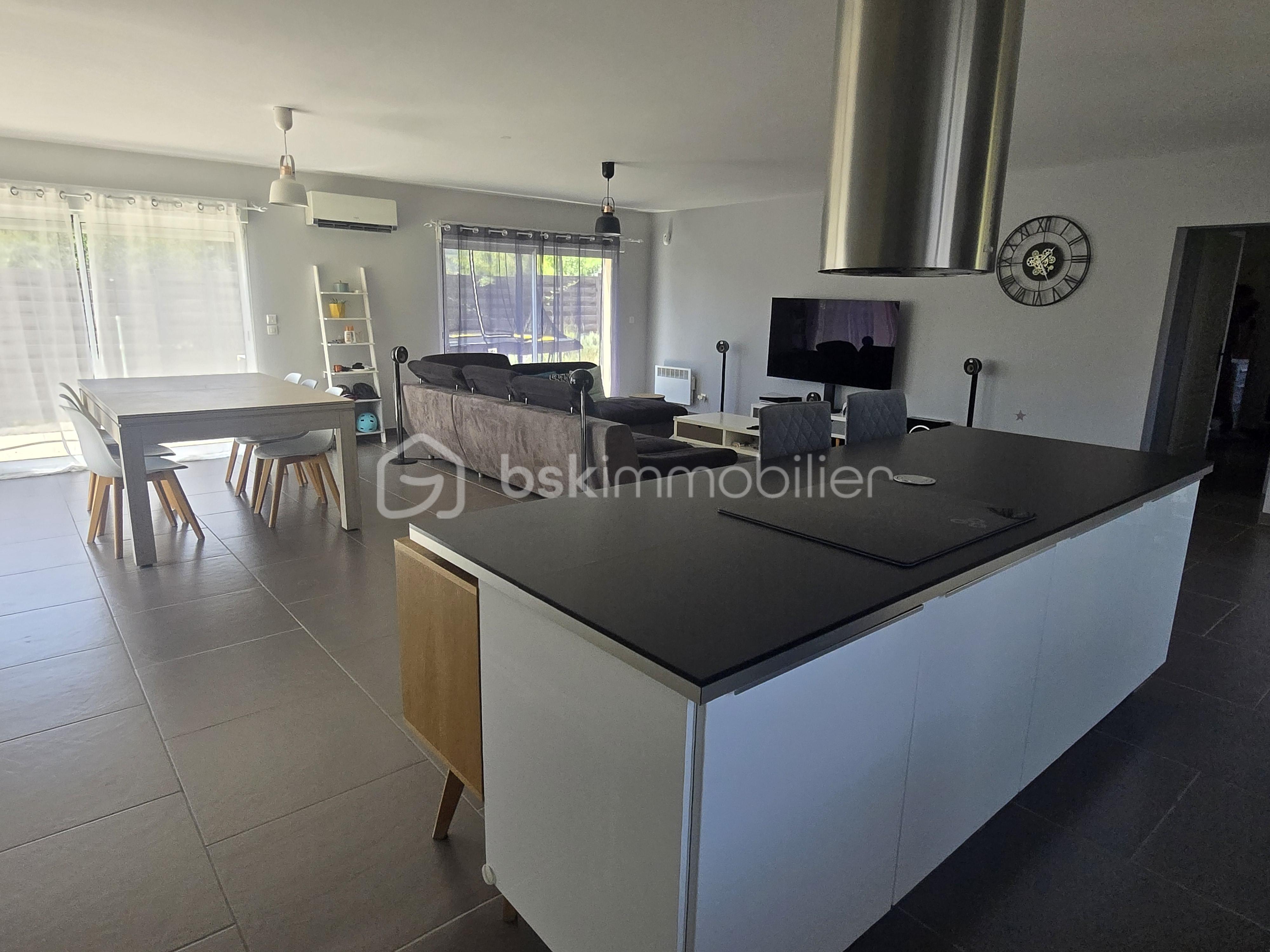 Pavillon de 120 m² - 20250623_132452.jpg