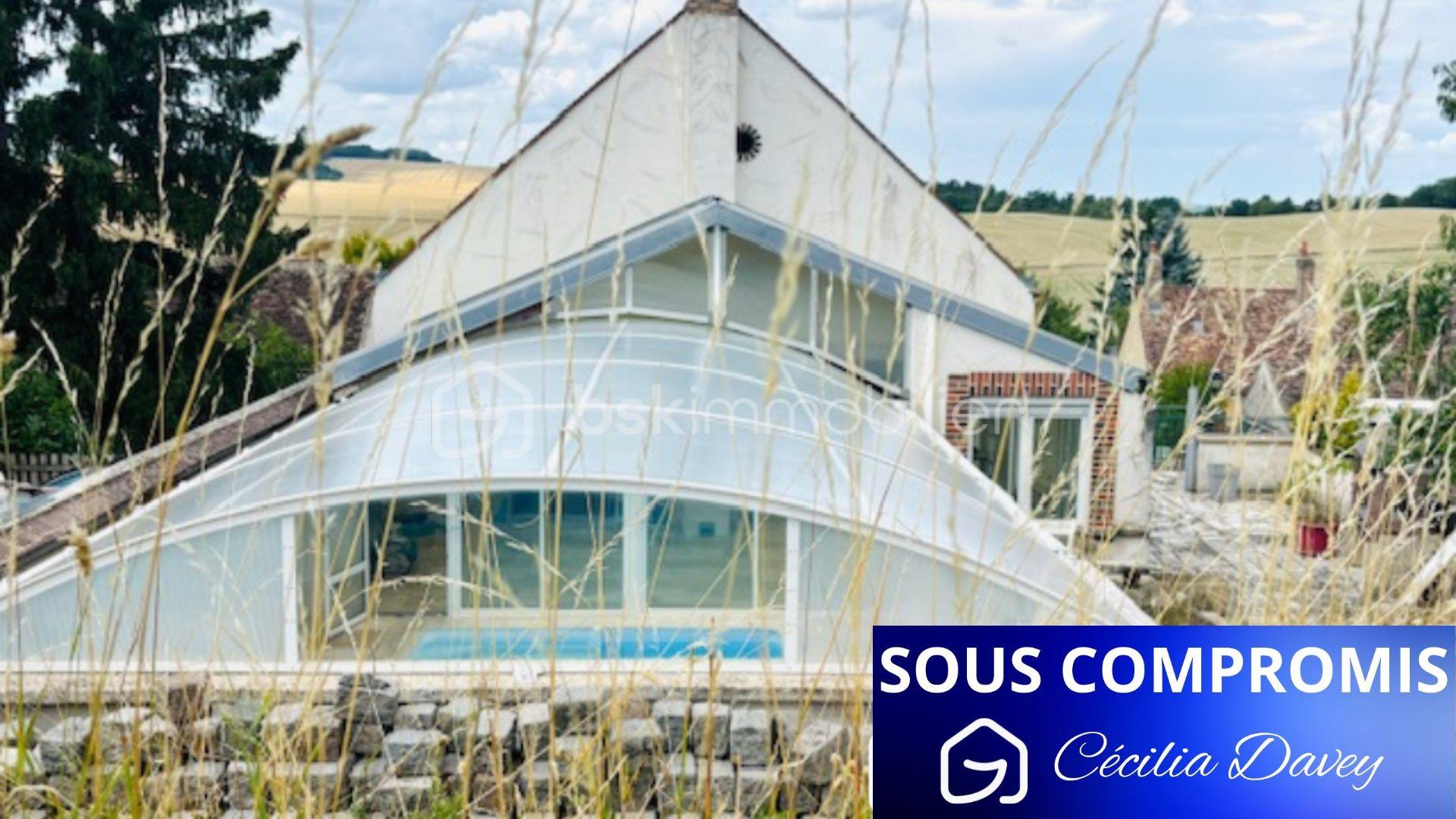 Propriete de 150 m² - Copie de Copie de Blue Green Corporate Real Estate Presentation.pdf (67).jpg