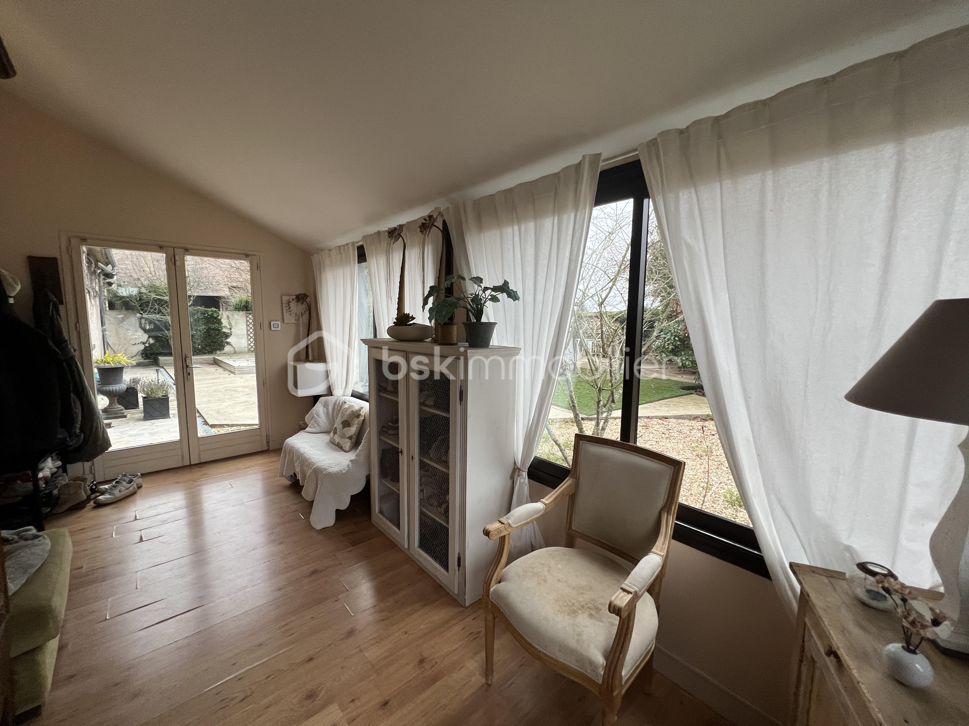 Maison ancienne de 175 m² - NICOLAS VAN DE WALLE BSK IMMOBILIER GOUSSAINVILLE LOLY 13.JPG