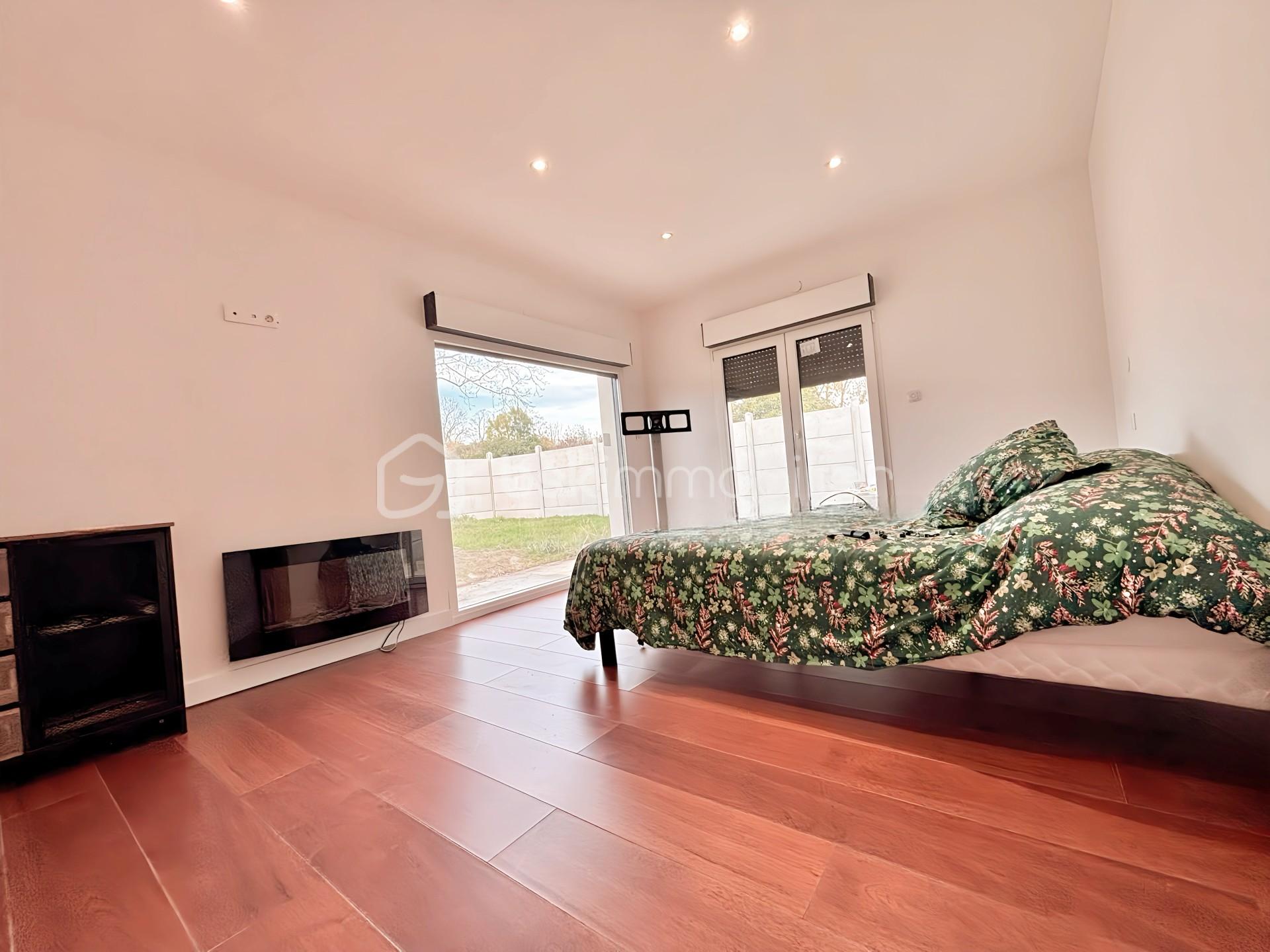 Pavillon de 125 m² - thumbnail_IMG_3083.jpg