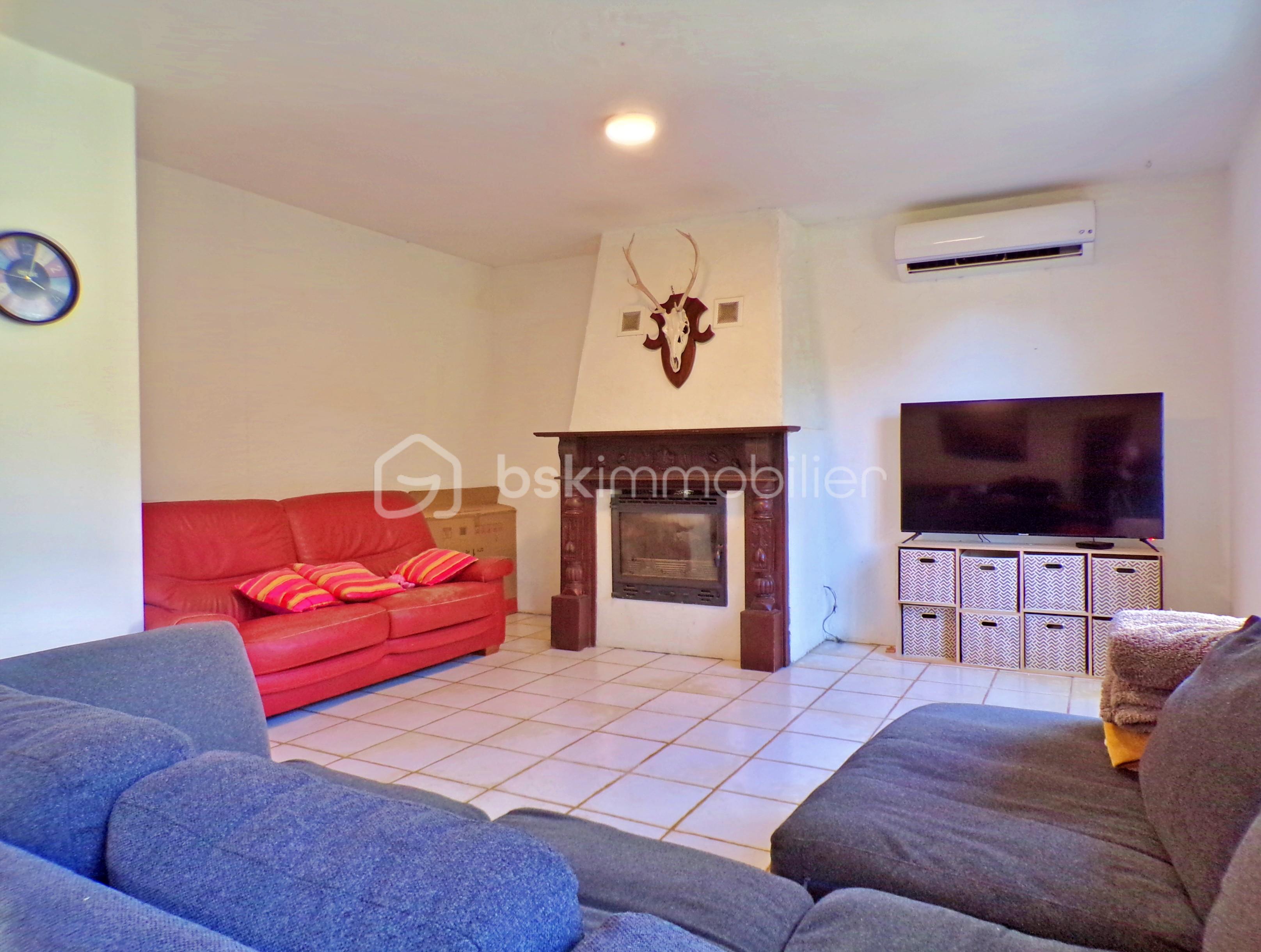 Maison traditionnelle de 171 m² - Coin salon.JPG