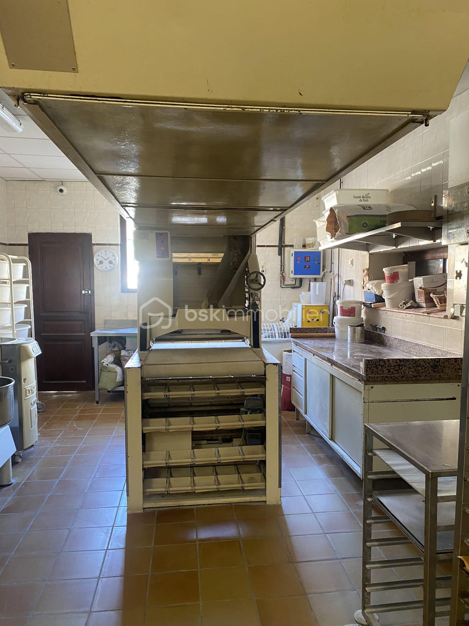 Fonds de commerce - 065c0b61-28c1-46cc-b749-c6b74f3831d8.jpg