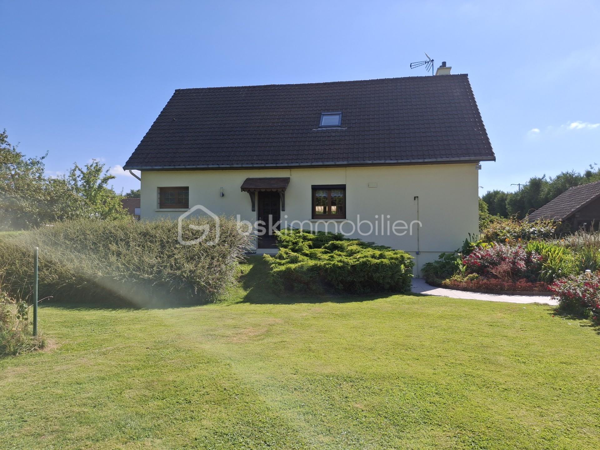 Maison de 120 m² - FACADE COTE RUE PAYSAGE.jpg