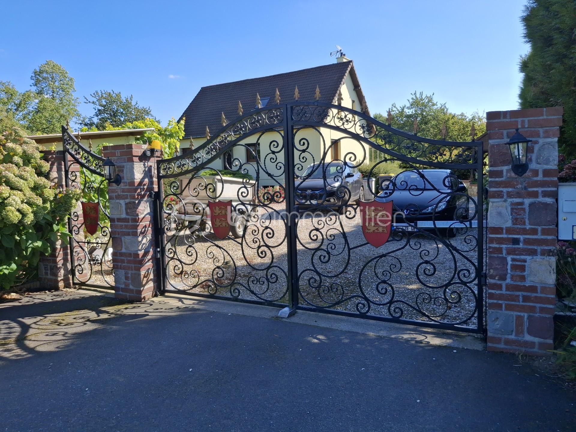 Maison de 120 m² - ENTREE PORTAIL PAYSAGE.jpg