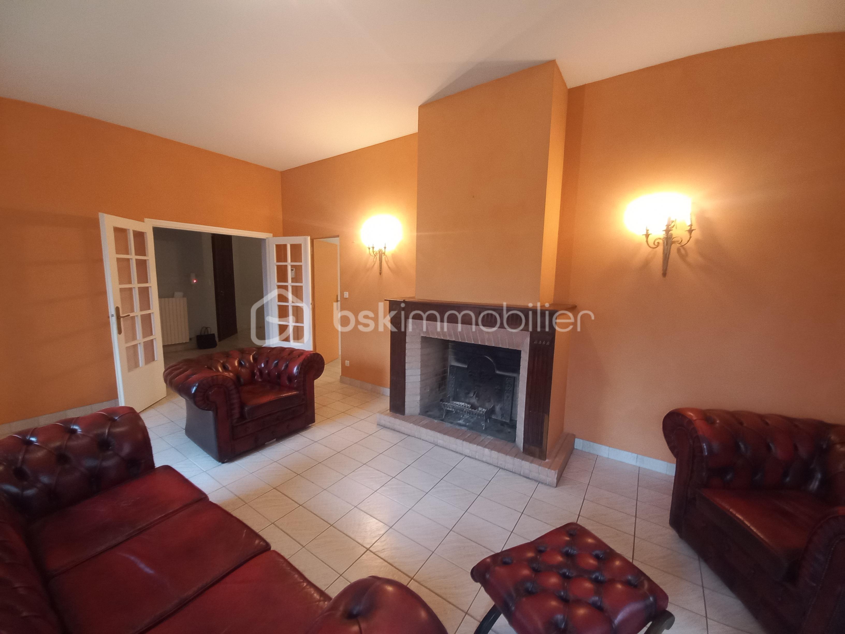 Maison traditionnelle de 316 m² - 20251125_113510.jpg