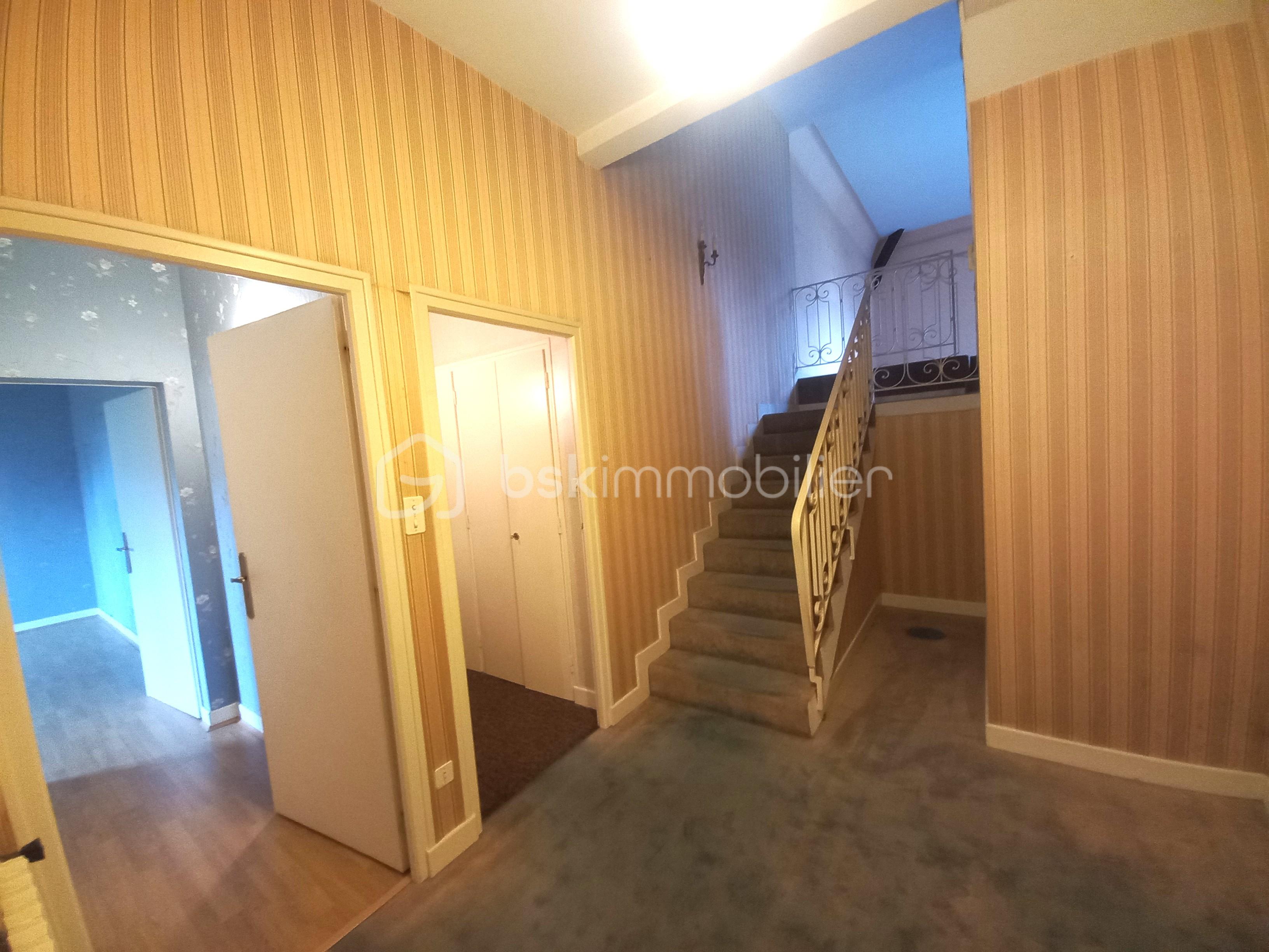 Maison traditionnelle de 316 m² - 20251125_115628.jpg