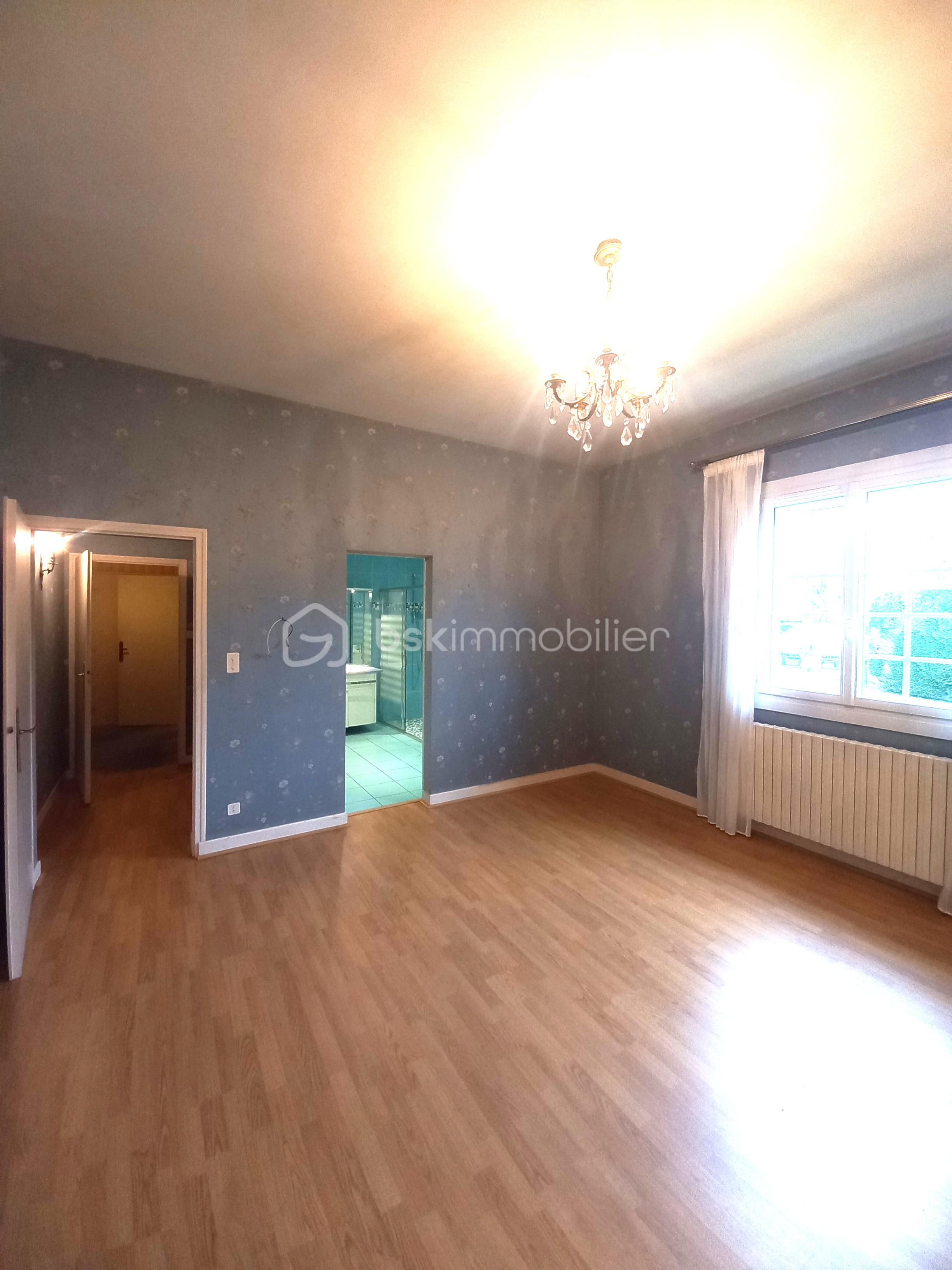 Maison traditionnelle de 316 m² - 20251125_115030.jpg