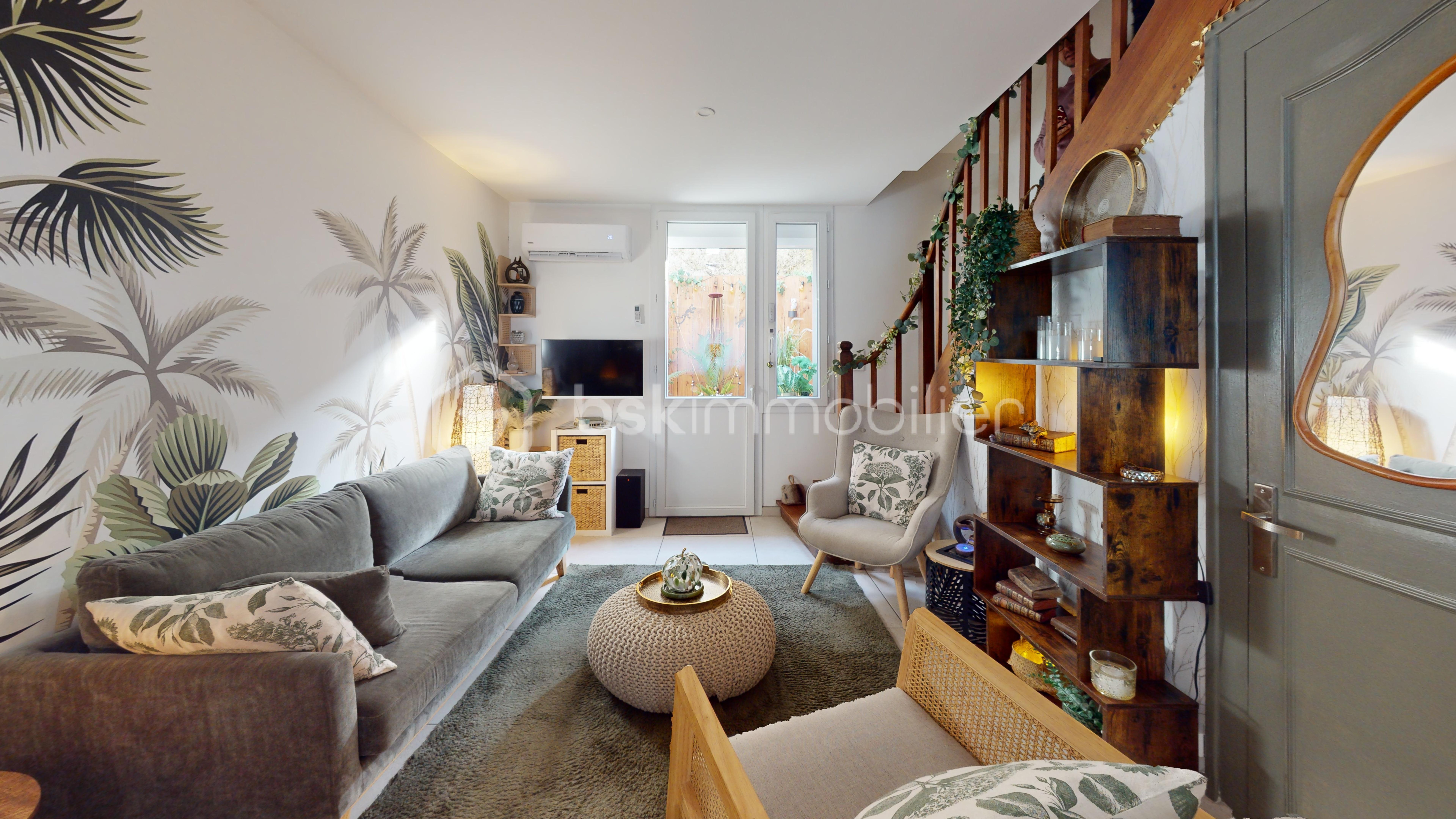 St-Severin-Living-Room 1.jpg