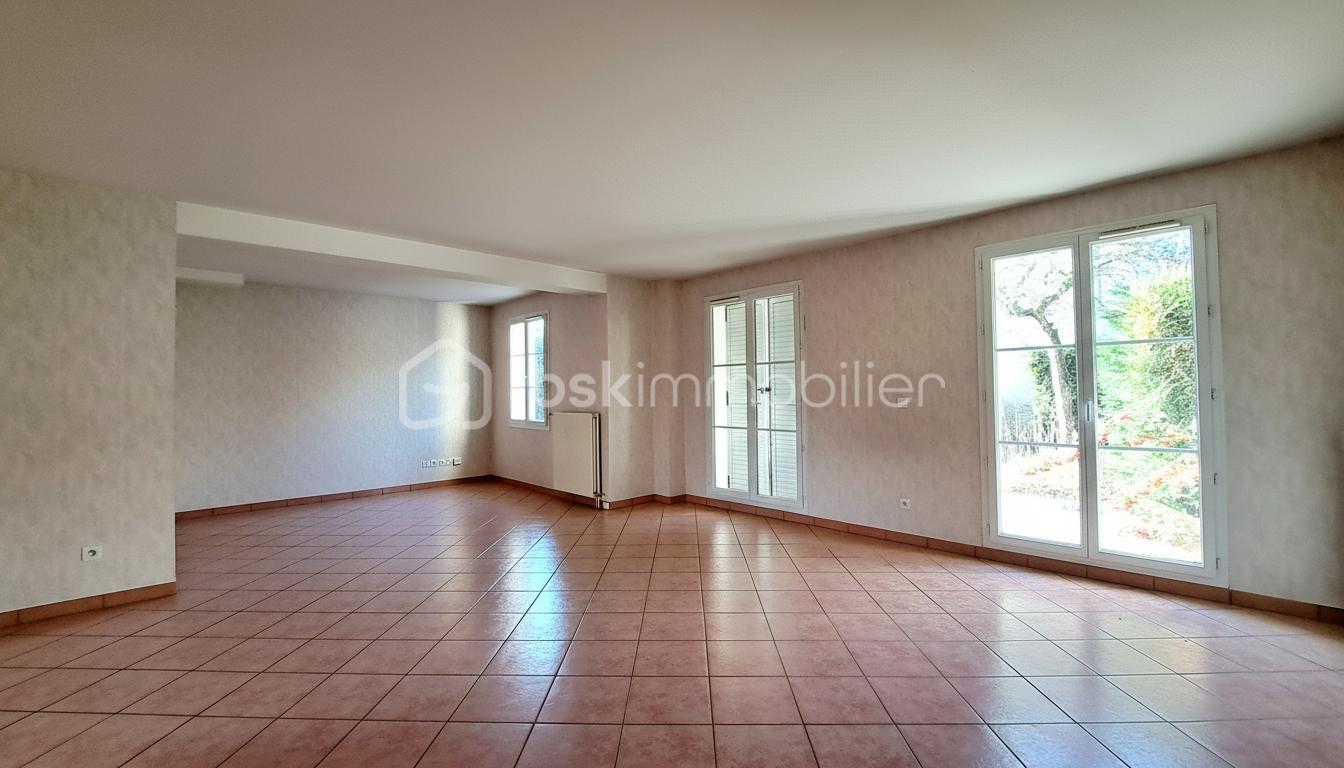 Maison de 118 m² - generated_2026-02-05T09_51_56.705.jpg