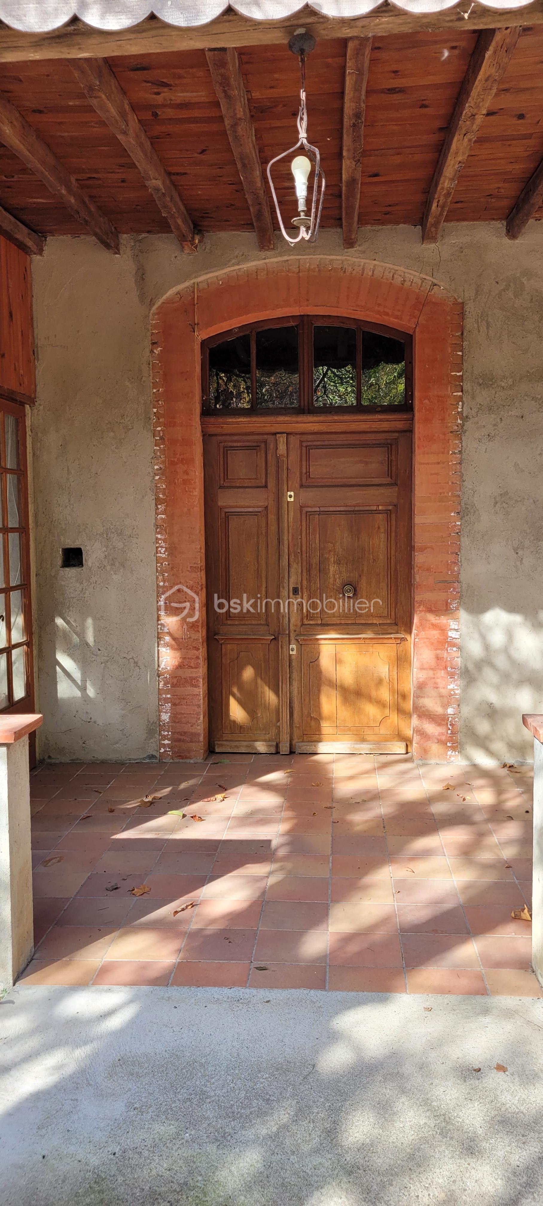 lafranc porte.jpg
