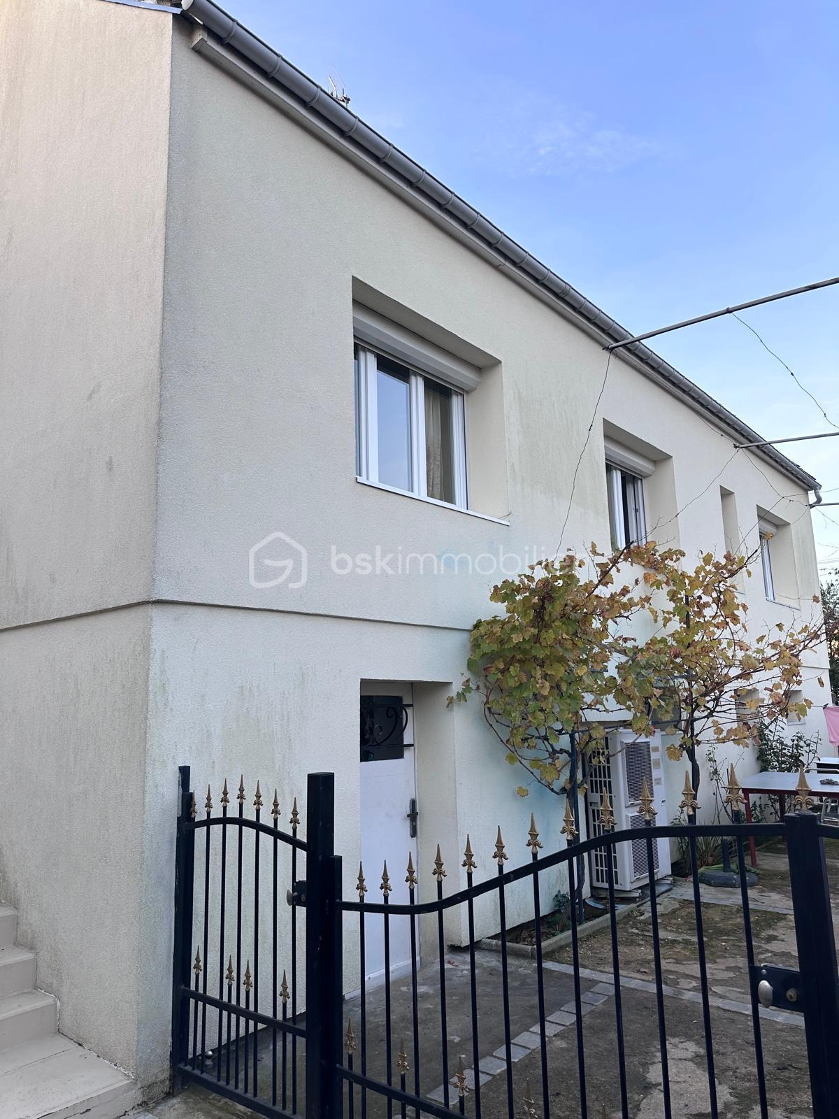 Maison de ville de 146 m² - 06aa0722-0ab4-495f-a6a0-125246fd1796.jpeg