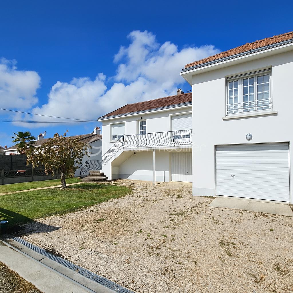 Maison traditionnelle de 122 m² - file_00000000ef28620a89b03328f5640331.png