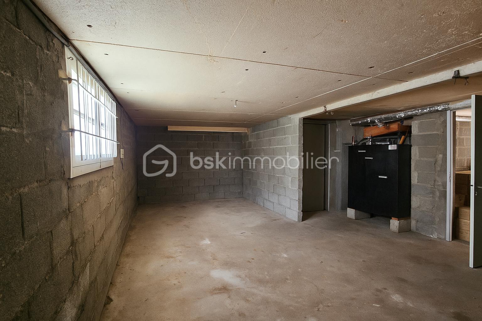 Maison traditionnelle de 122 m² - file_00000000985c620a945856ad817320ac.png