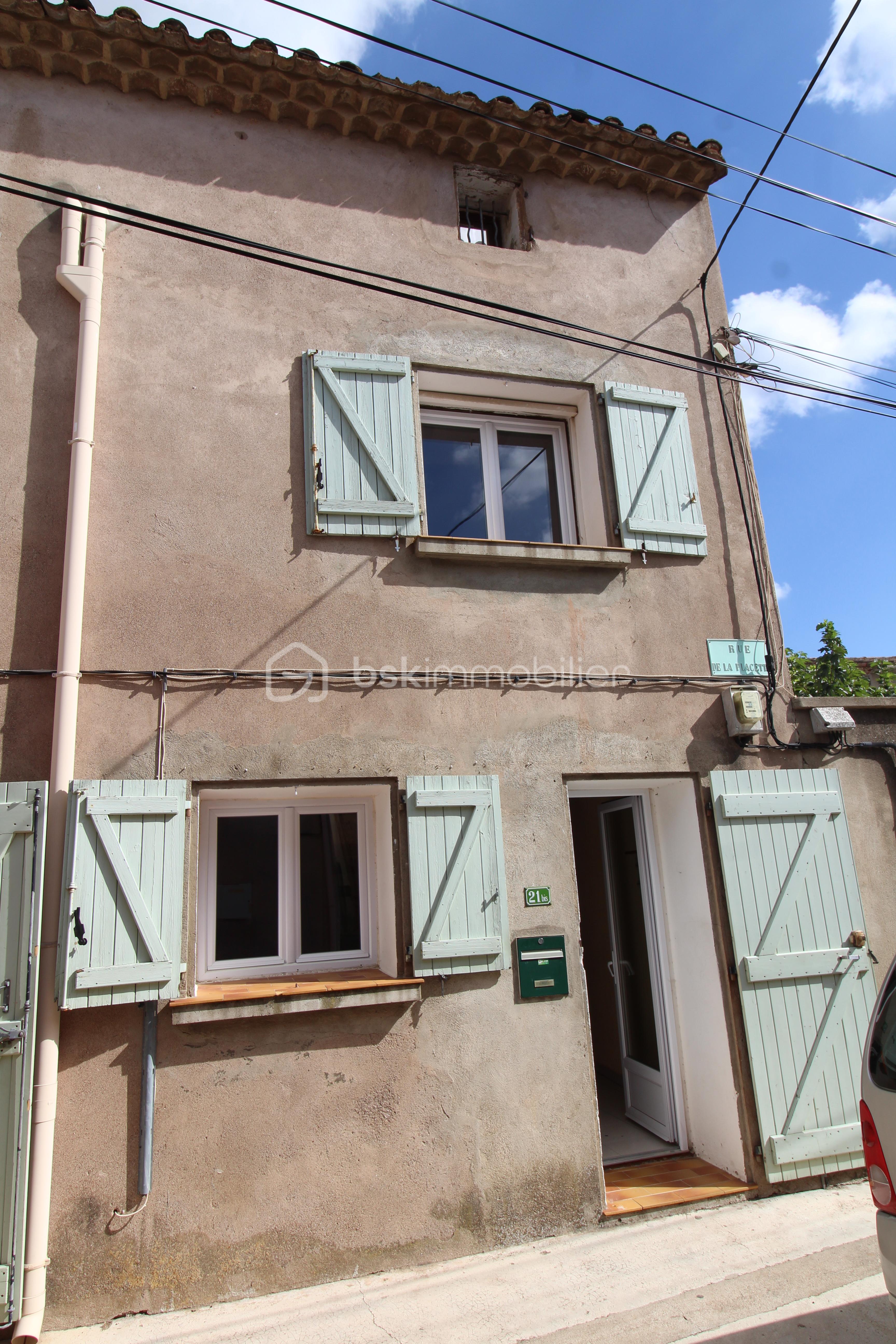 Immeuble de 306 m² - IMG_0045.JPG