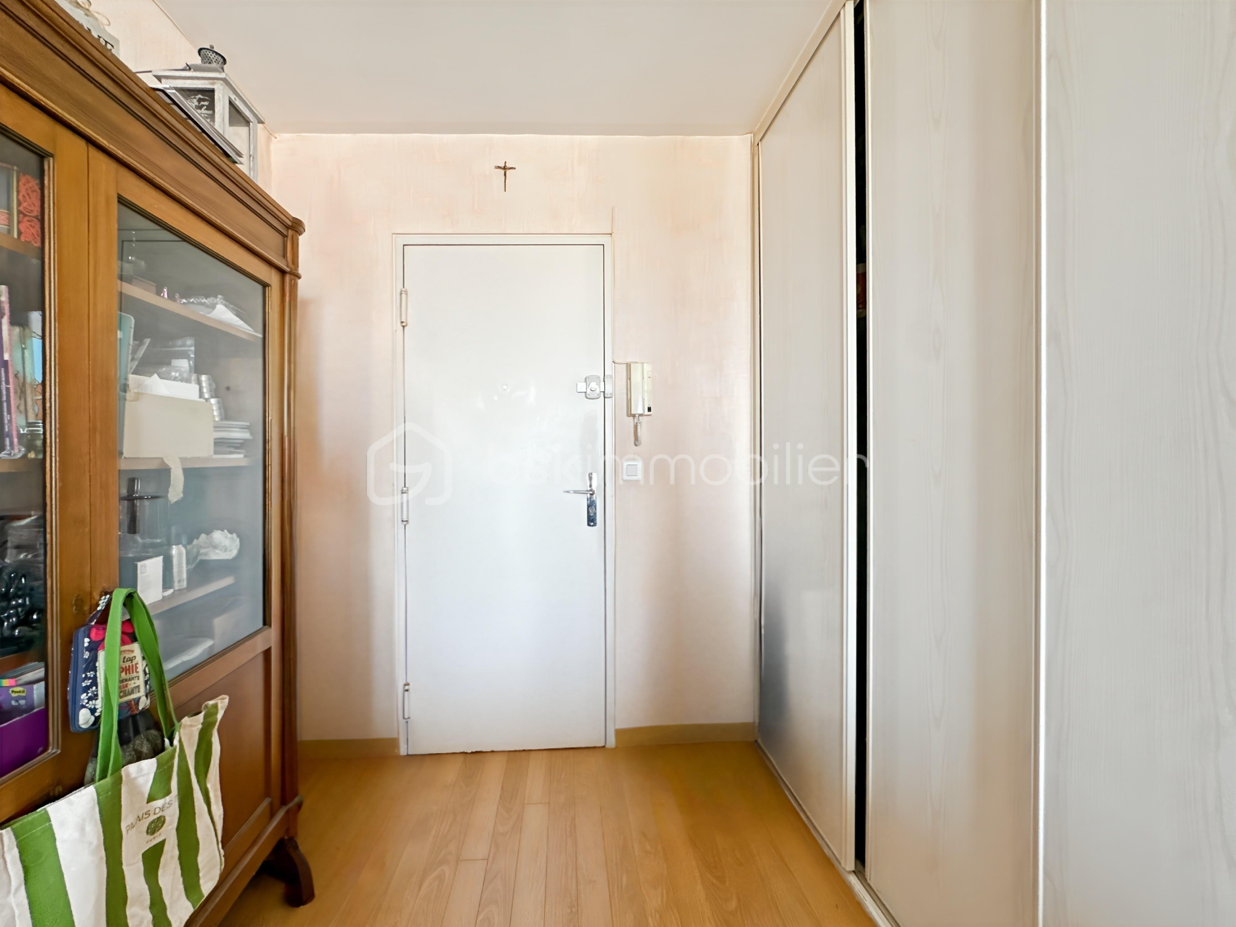 Appartement de 91,50 m² - Photo_17_b746.jpg