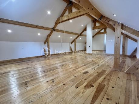 Pavillon de 170 m² - 019847b66b74609daee5676fde8d1c84.jpg