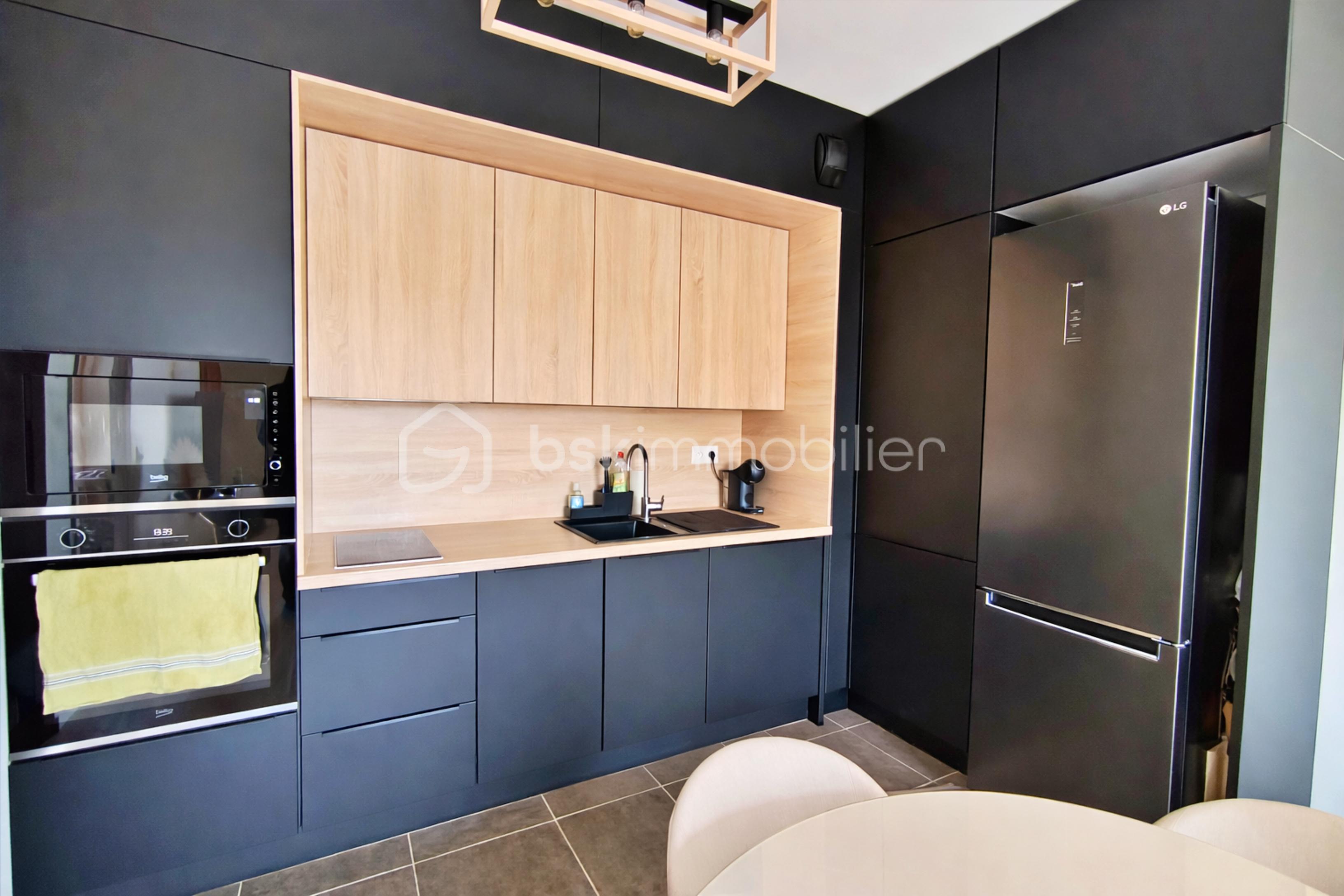 resize_ChatGPT Image 17 mars 2026, 10_02_57.png