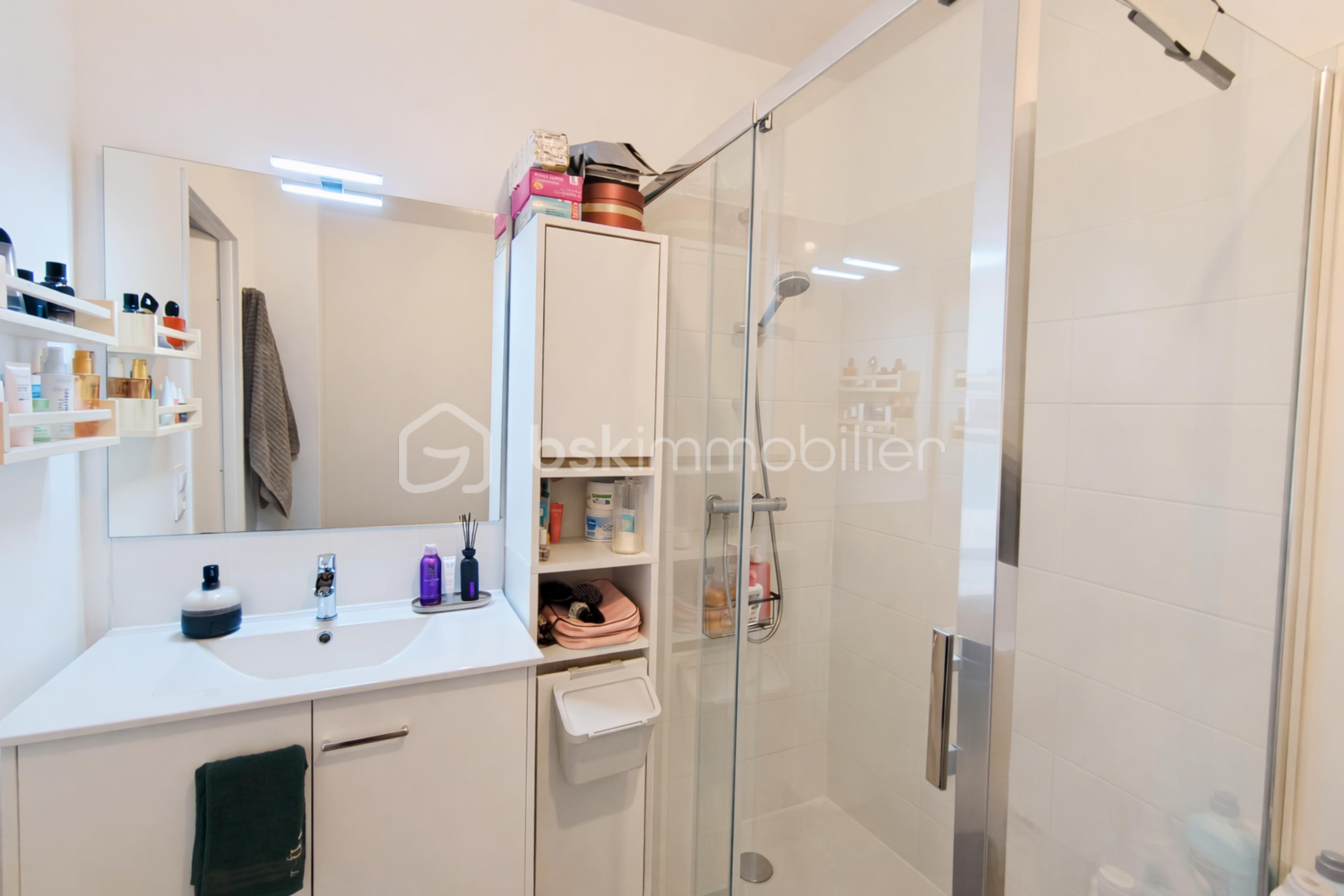 resize_ChatGPT Image 17 mars 2026, 10_01_11.png