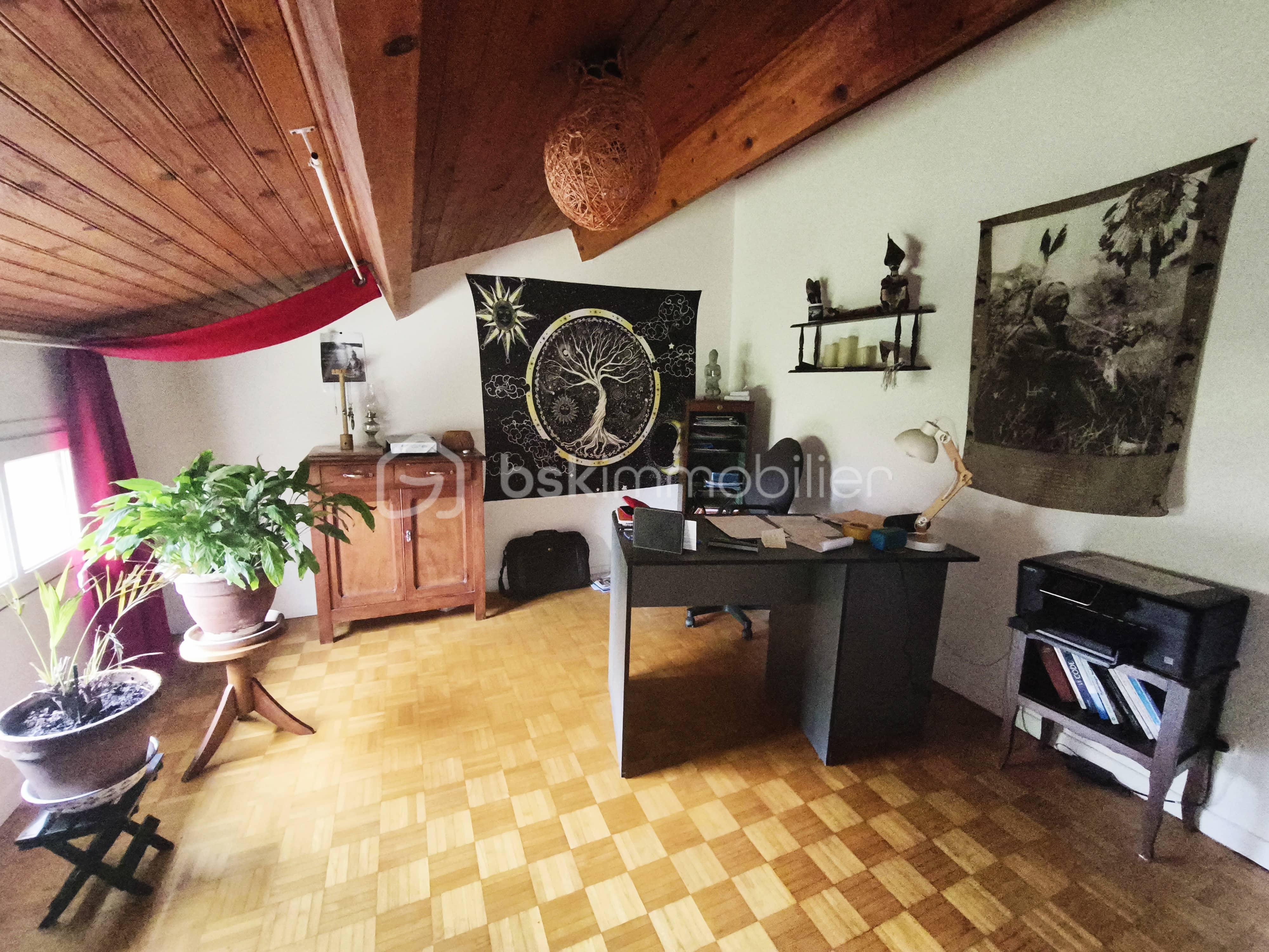 Maison de village de 225 m² - 1743689549633.jpg