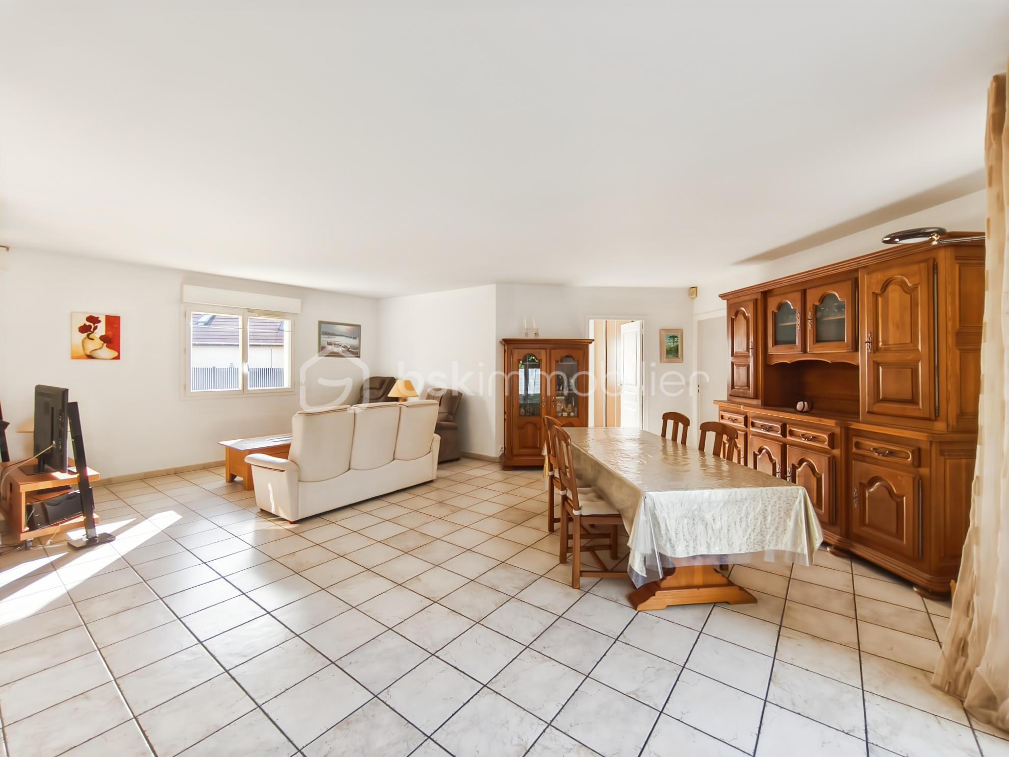 Pavillon de 123 m² - sejour.jpg