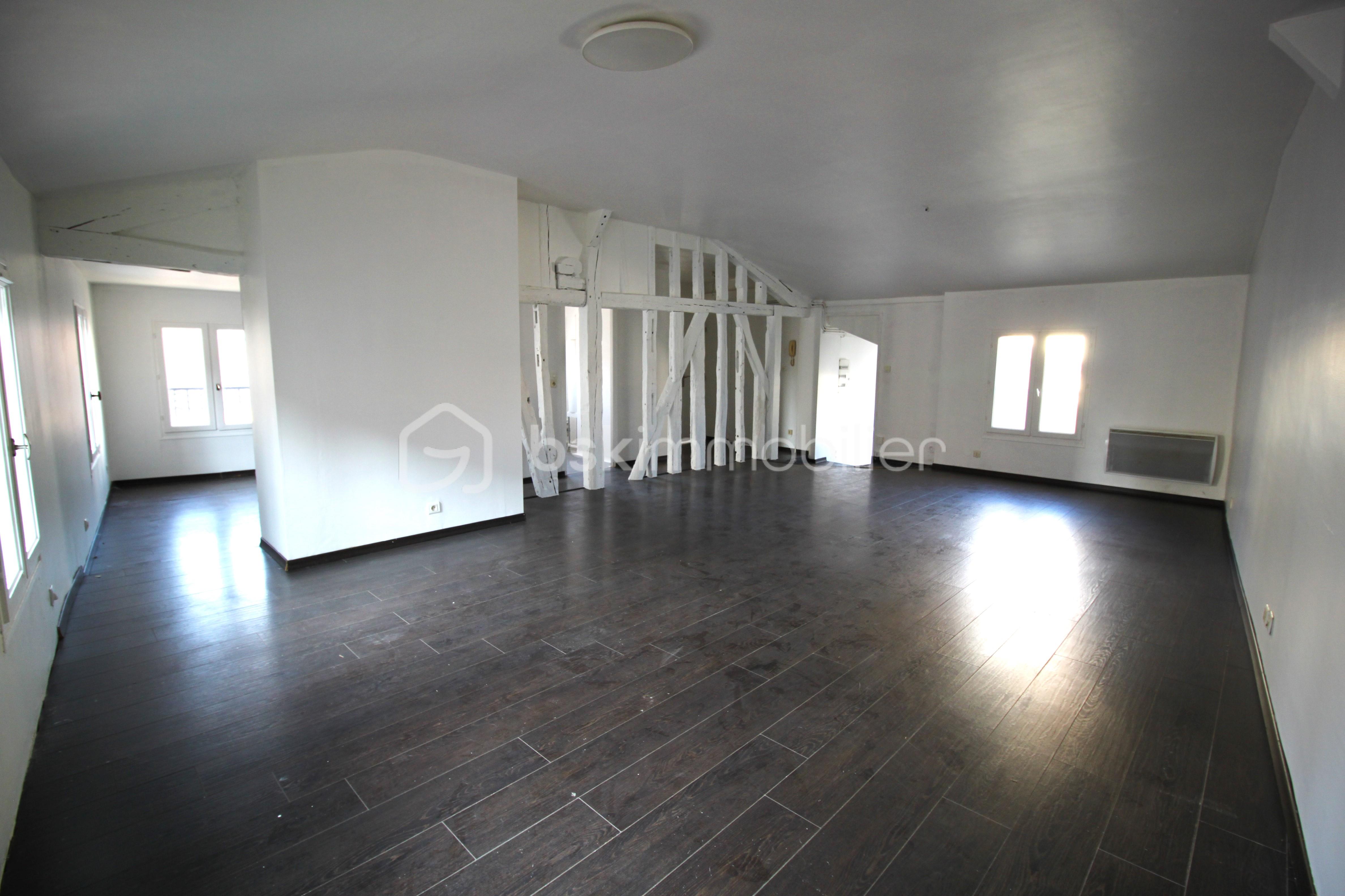 Appartement 4 pièces 90 m² · à Châlons-en-Champagne · 90 m² · 63 500 €