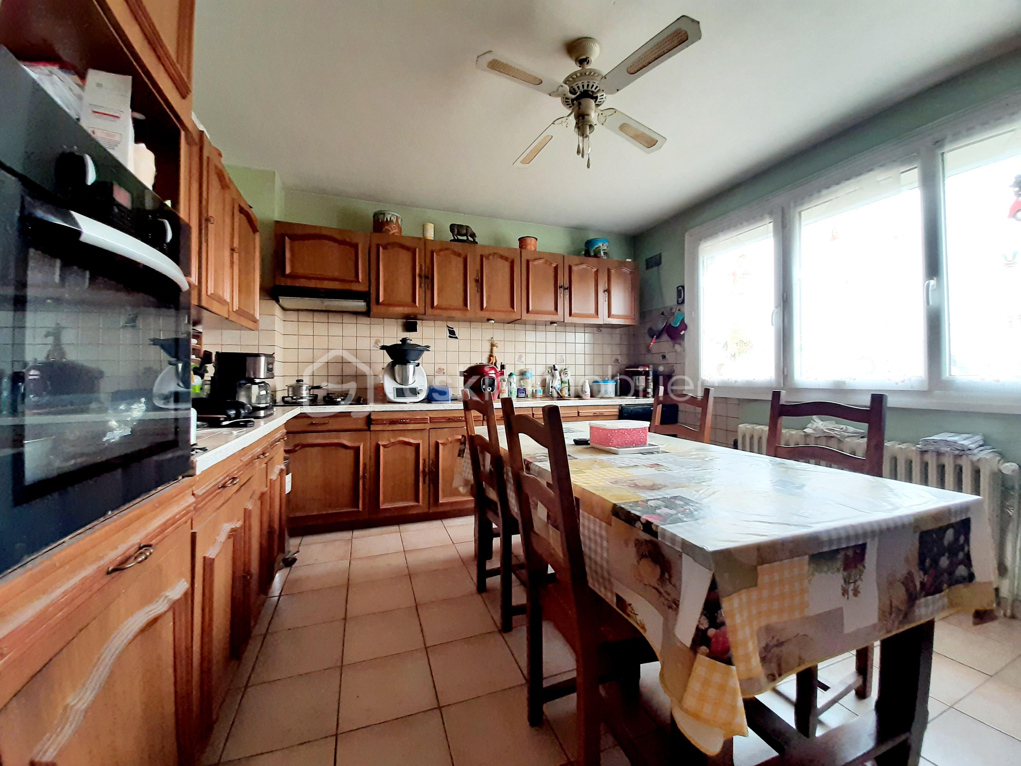 Corps de ferme de 123 m² - CUISINE.jpg