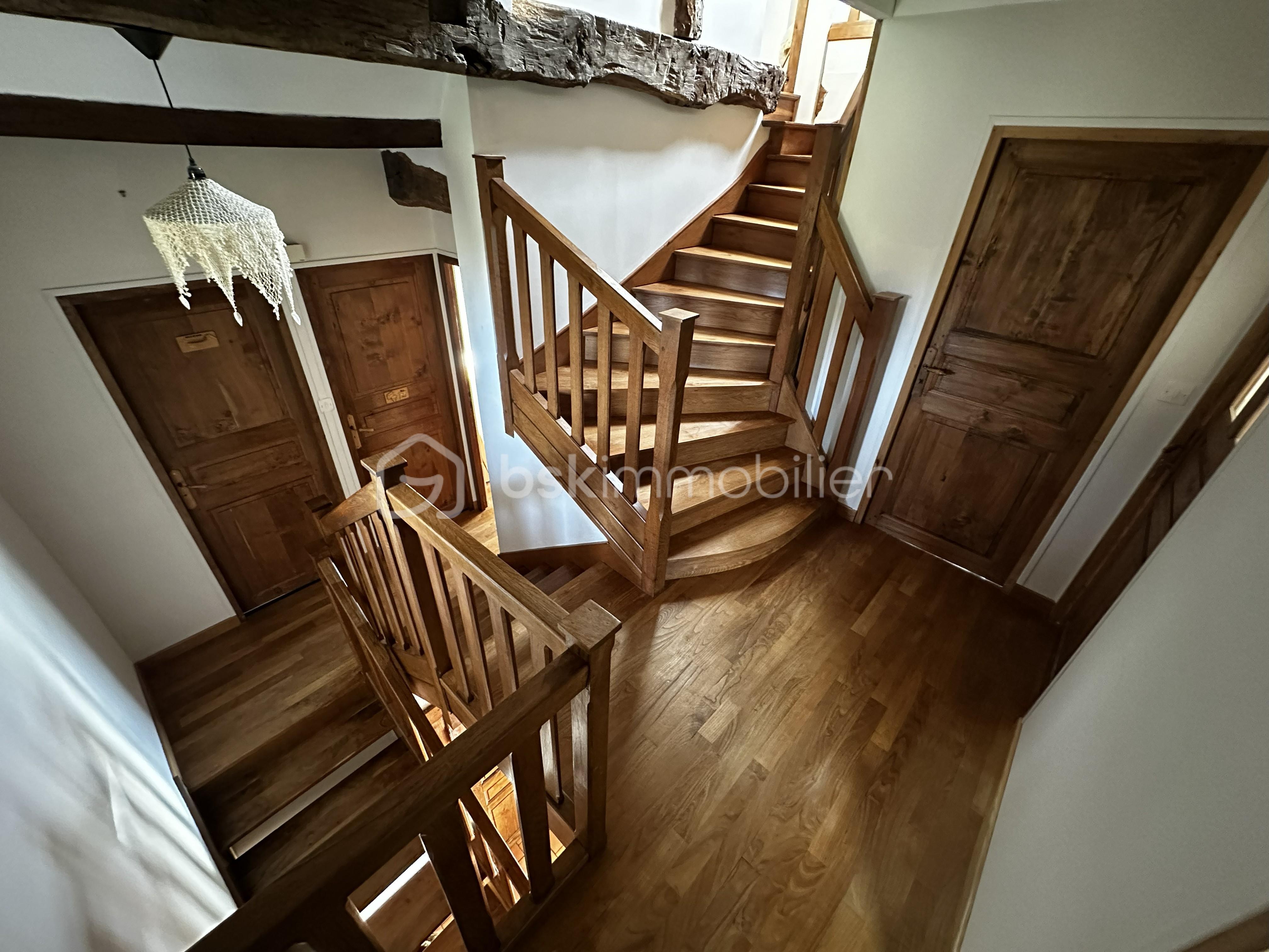 Maison de 125,08 m² - palier.jpg