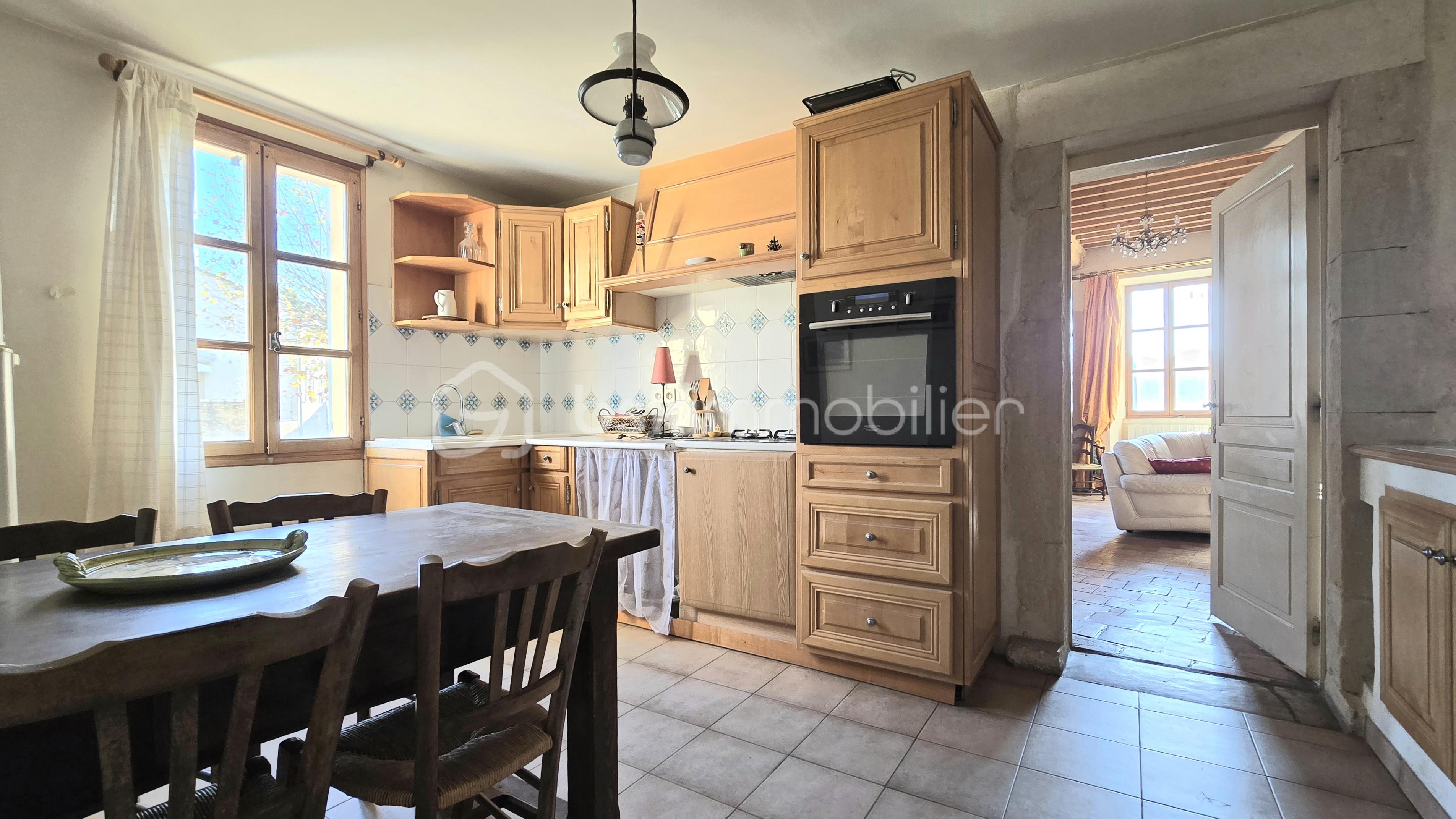 Maison de village de 165,67 m² - 20251127_143000.jpg