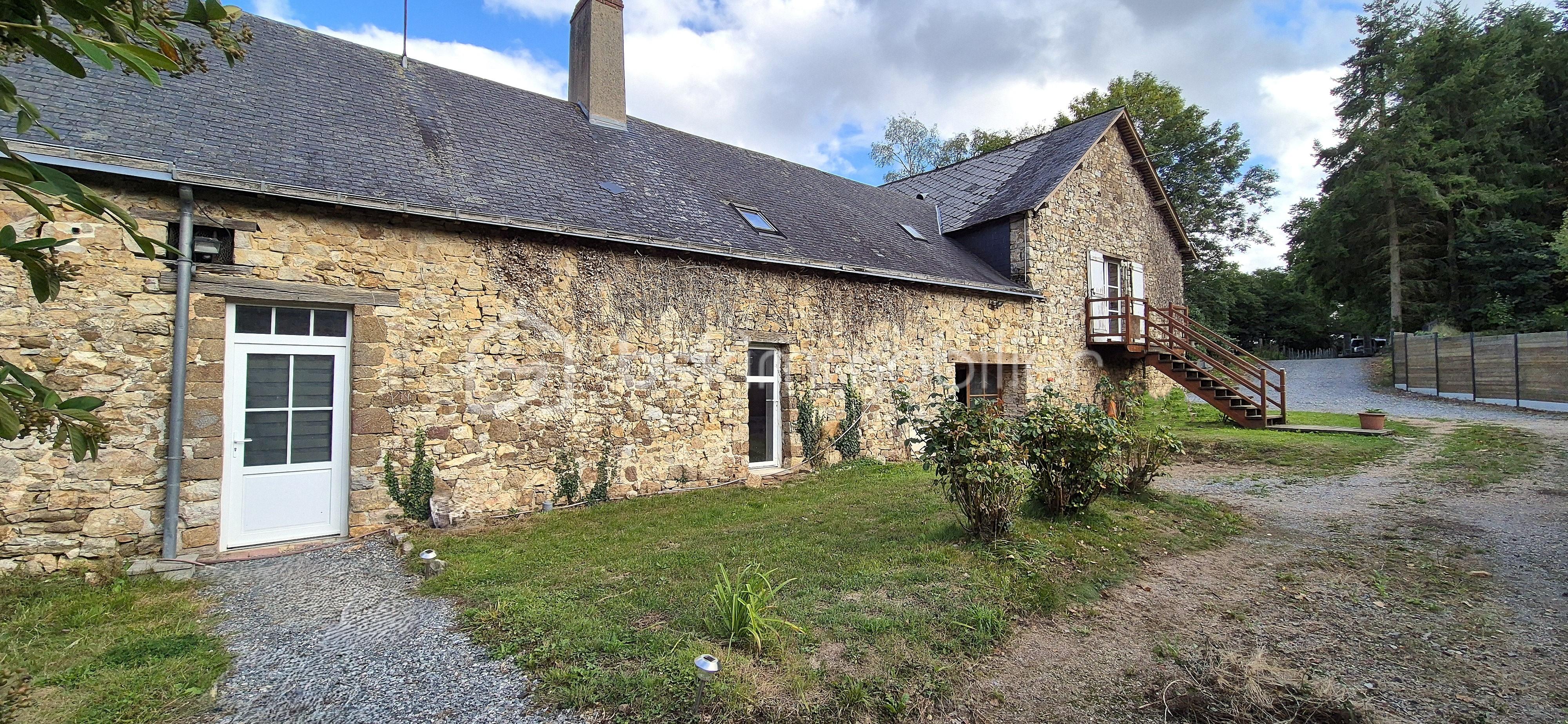 Corps de ferme de 160 m² - 20250831_173035 2.jpg